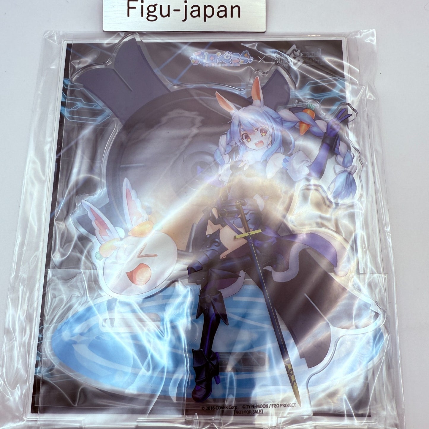FGO Mashu Kyrielight x Pekora Usada Collaboration Acrylic Stand Japan express4