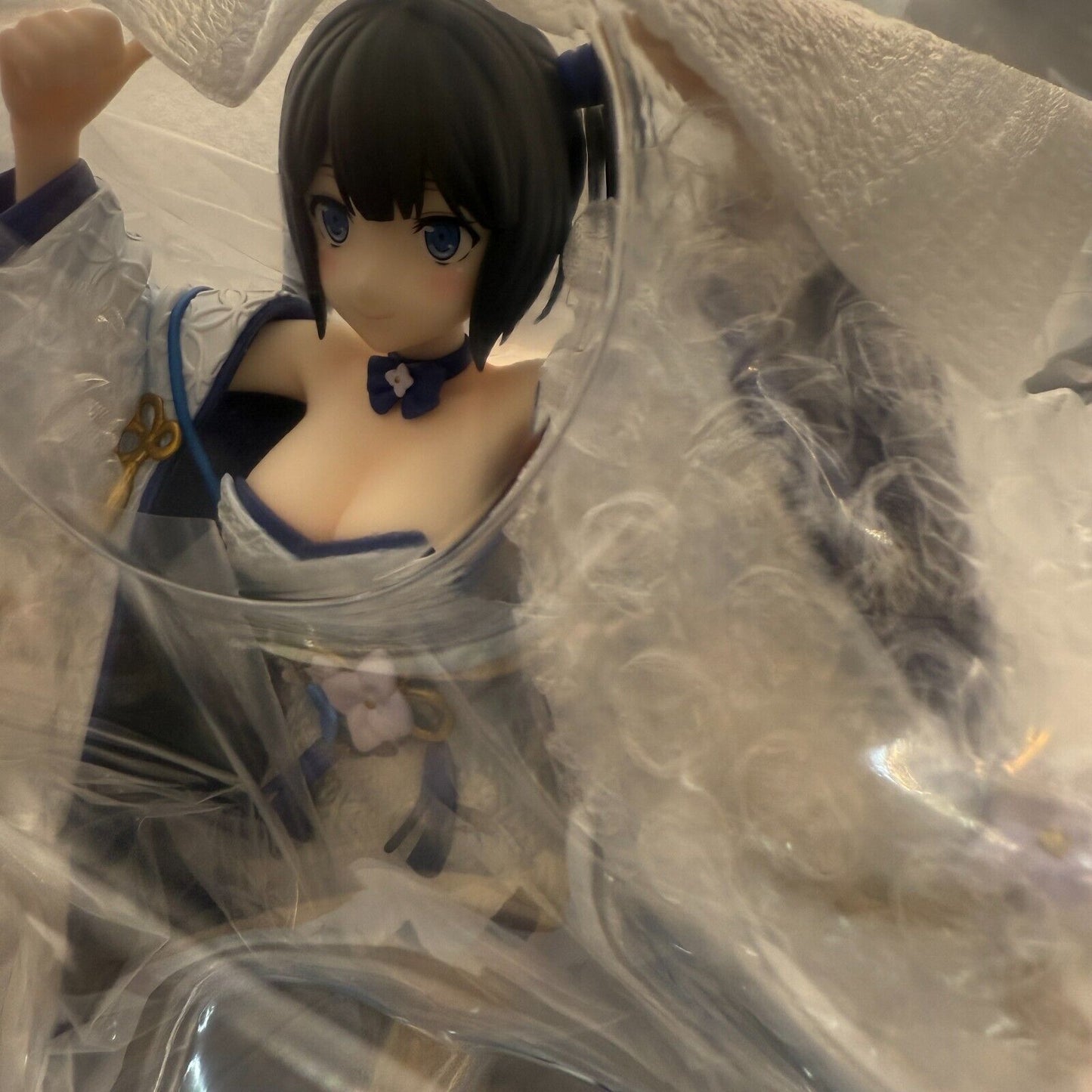 Is It Wrong to Try to Pick Up Girls in a Dungeon? Hestia Shiromuku White Kimono