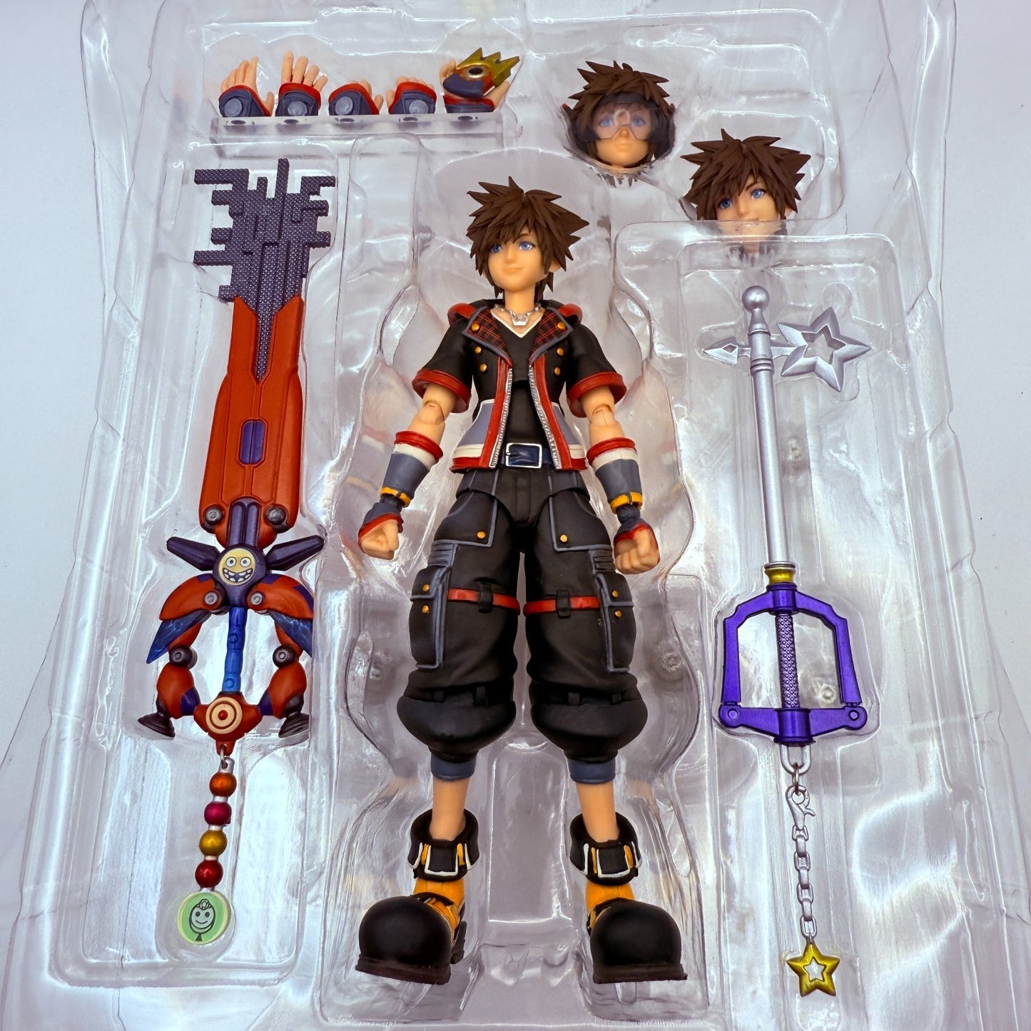Square Enix Bring Arts Kingdom HeartsIII Sora Ver 2 Figure Disney Keyblade Japan10