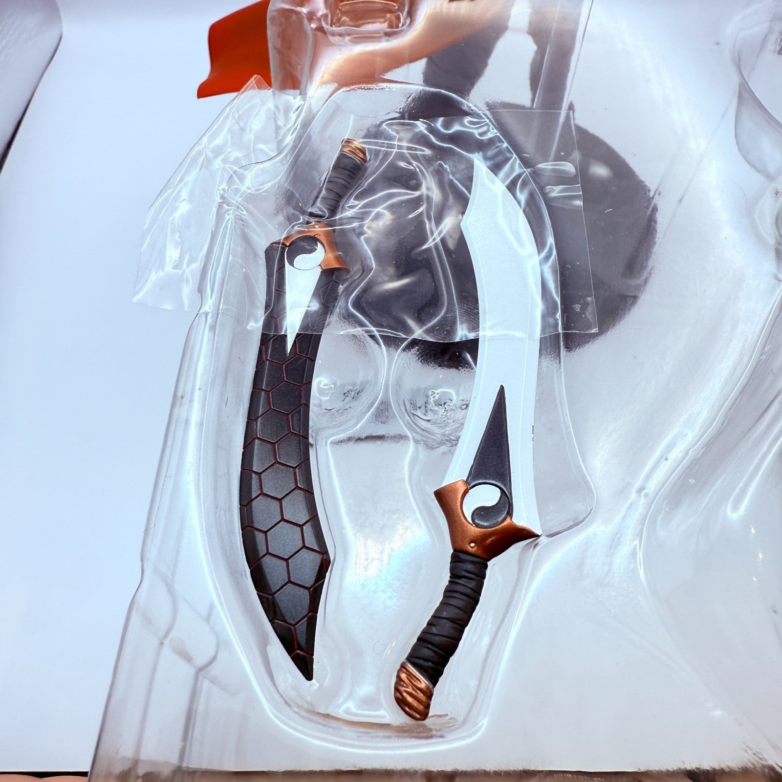 Fate/stay night Unlimited Blade Works ALTER Archer Emiya 1/8 Figure [express]3