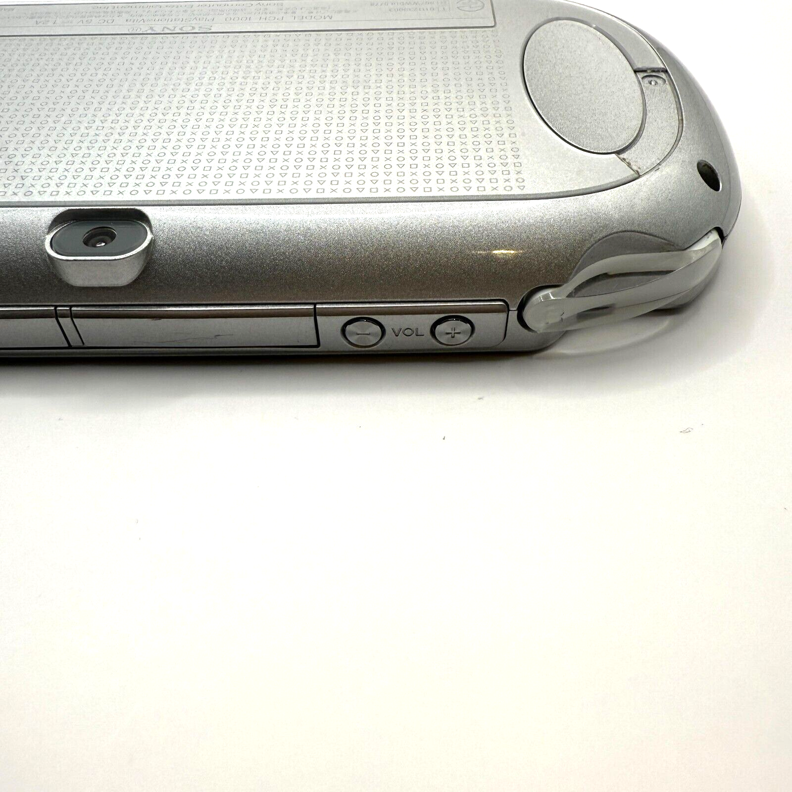 Sony PlayStation Vita PCH1000 ICE SILVER WiFi PSO2 soft & memory card 16GB4