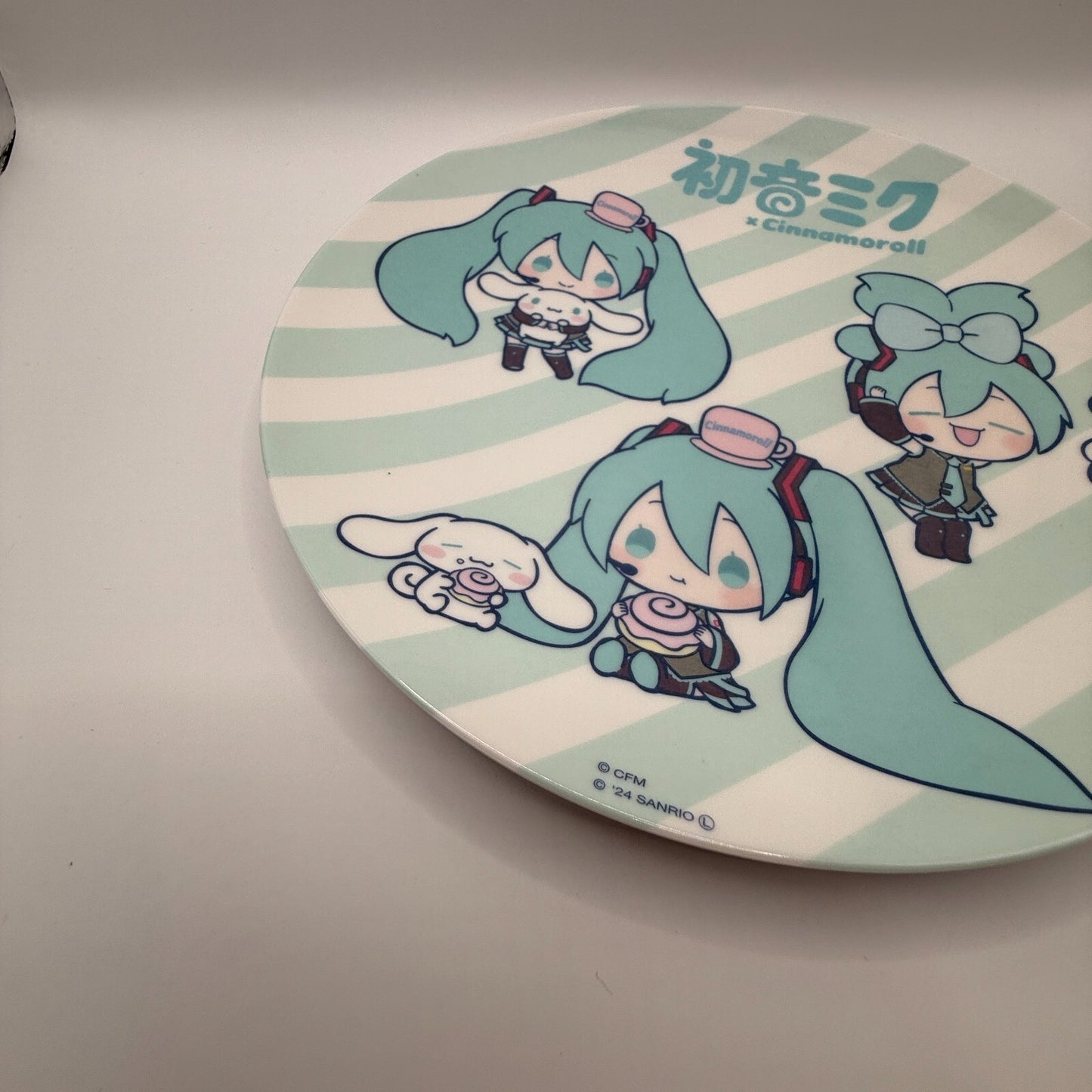 Hatsune miku & Cinnamon roll New prastic Melamine Plate sanrio [express]4