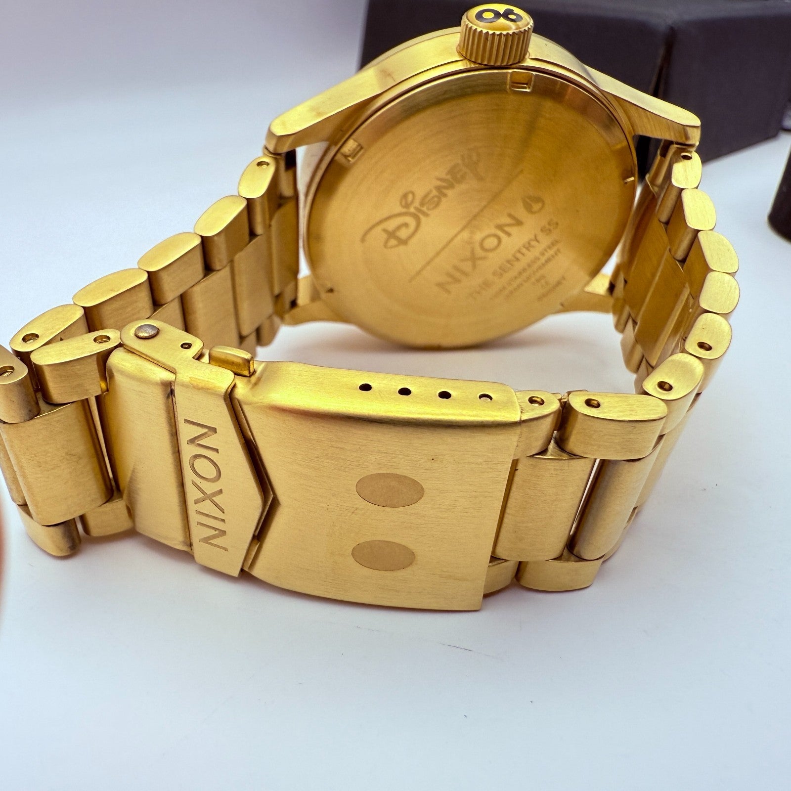 NIXON THE MICKEY MOUSE 90th SENTRY SS Wristwatch Quartz japan [express]8