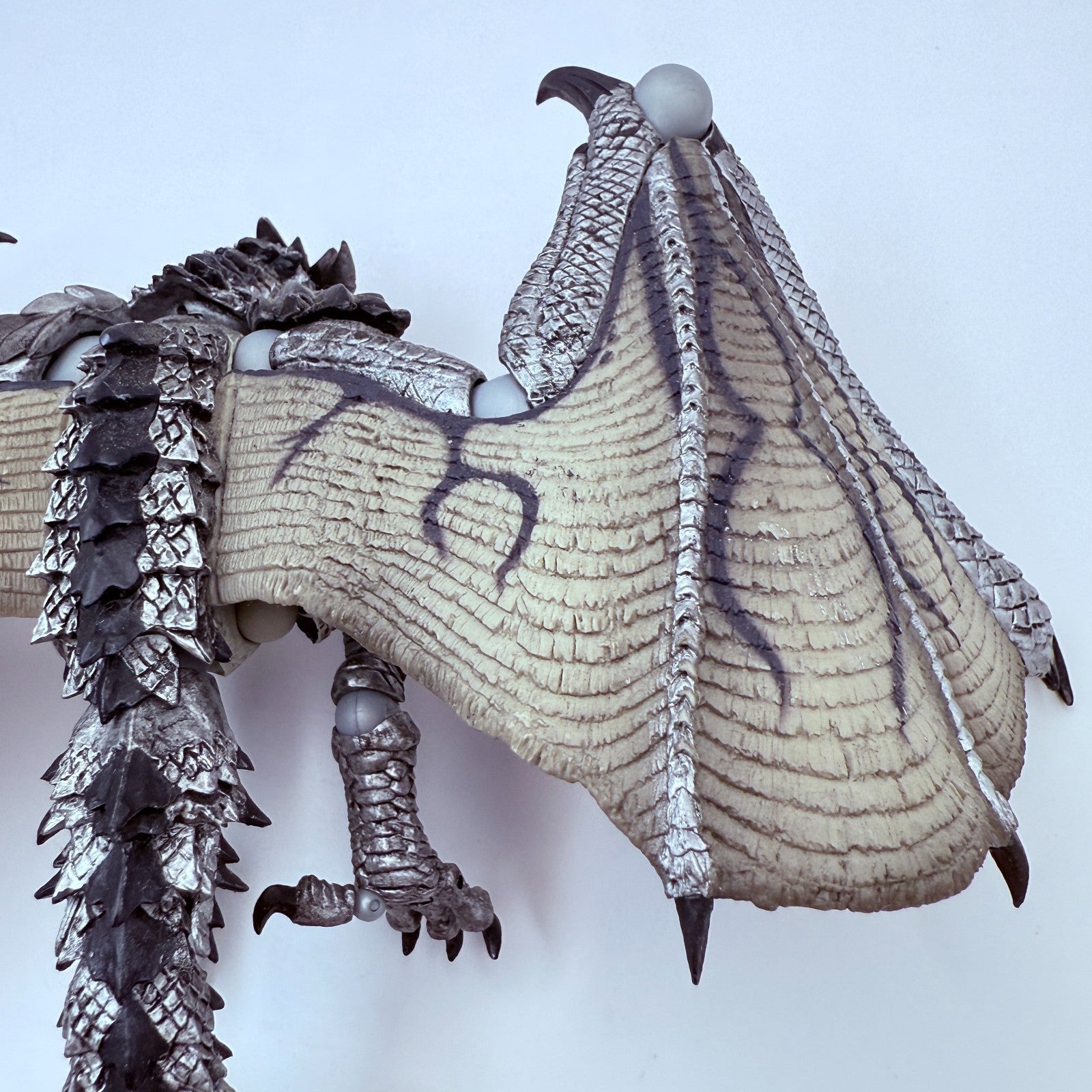 Monster Hunter Revoltech Liolaeus endangered species Action Figure express5