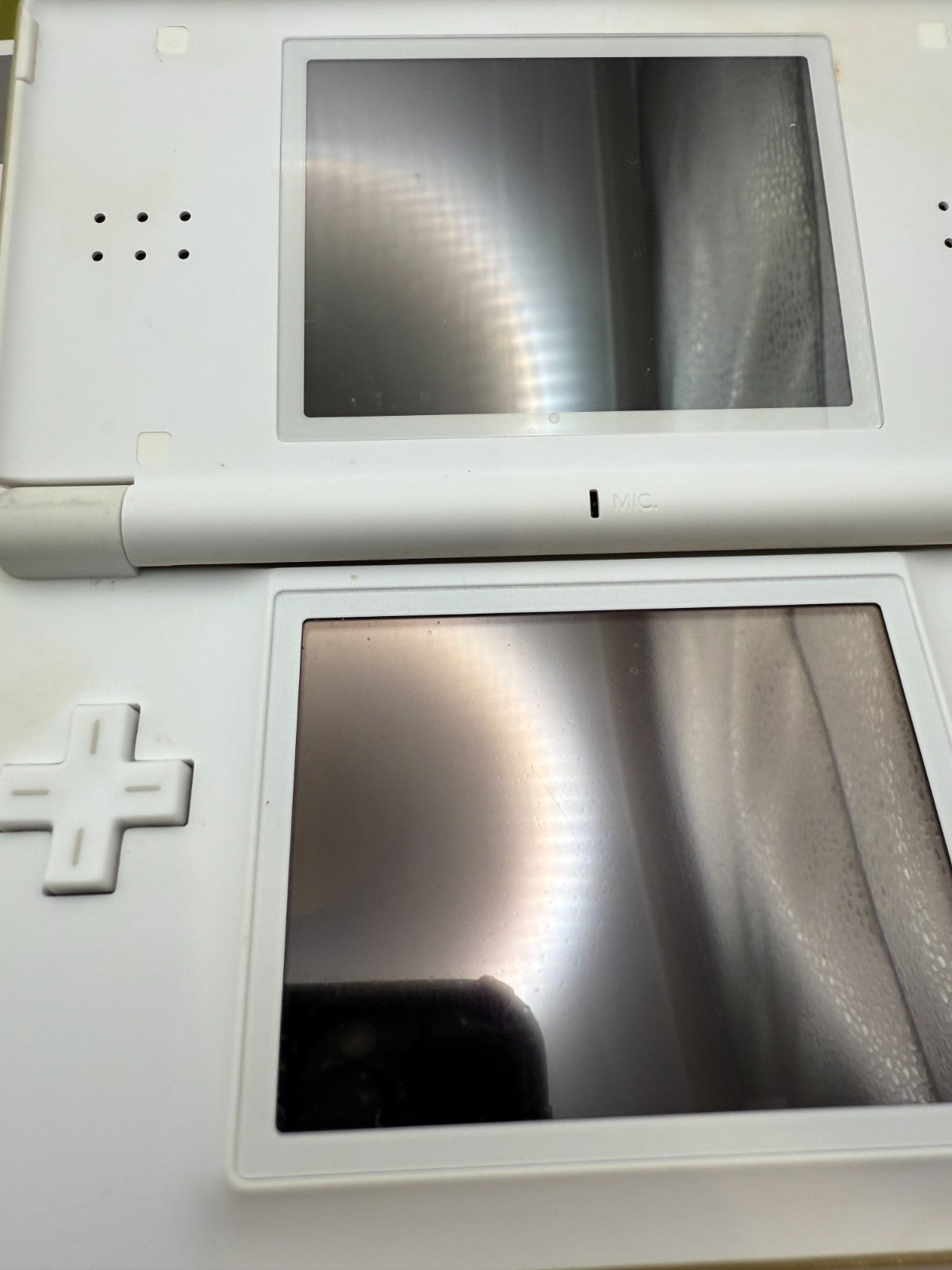 Nintendo DS Lite Console Crystal White Genuine Charger Pen Tested EUC7