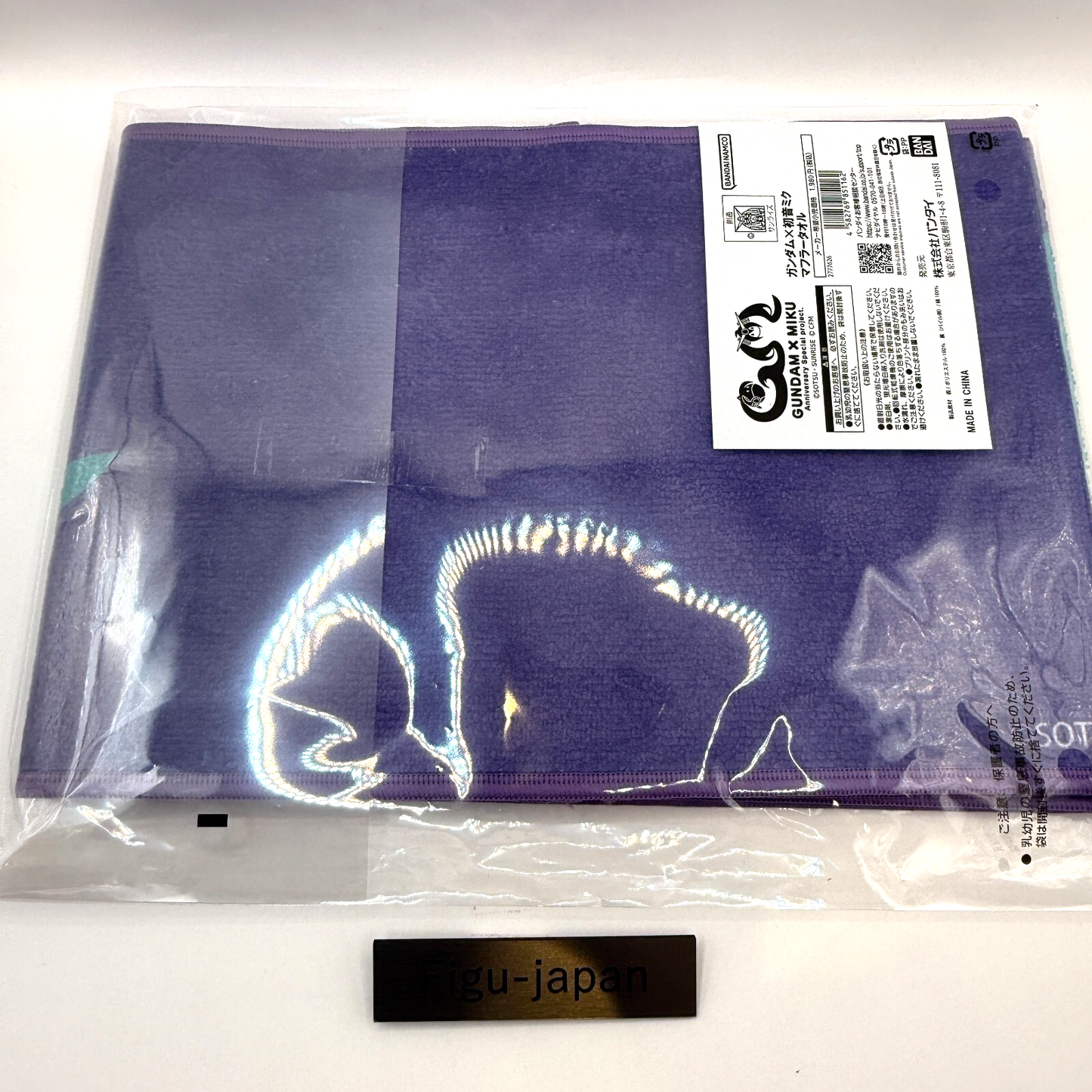 Gundam 45th Anniversary Hatsune Miku Collaboration Muffler Towel Scarf NWT7