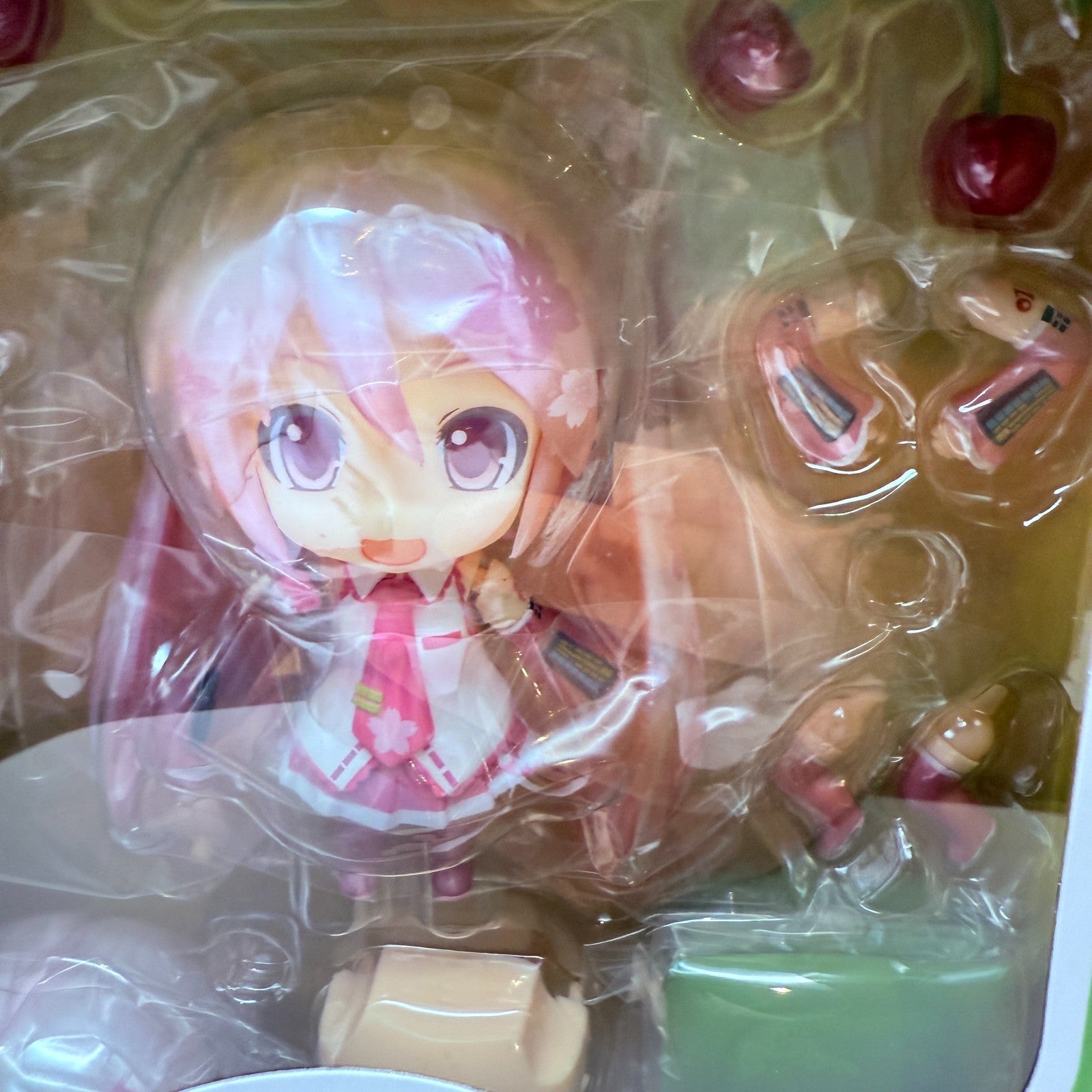 Sakura Miku Nendoroid 274 Vocaloid Action Figure GSC japan [express]2