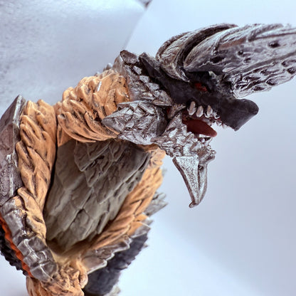 Zinogre Subspecies Revoltech 135 EX Monster Hunter Action Figure Kaiyodo MIB8