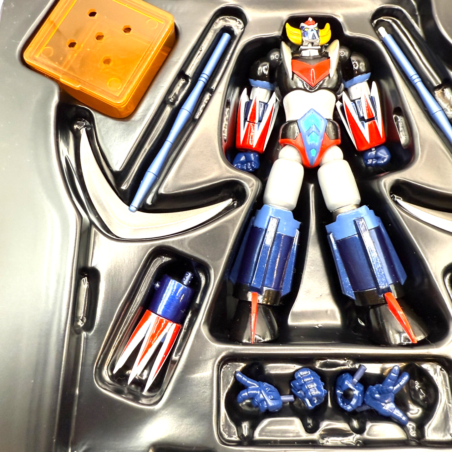 UFO Robot Grendizer Kaiyodo Revoltech 085 Action Figure japan[express]8