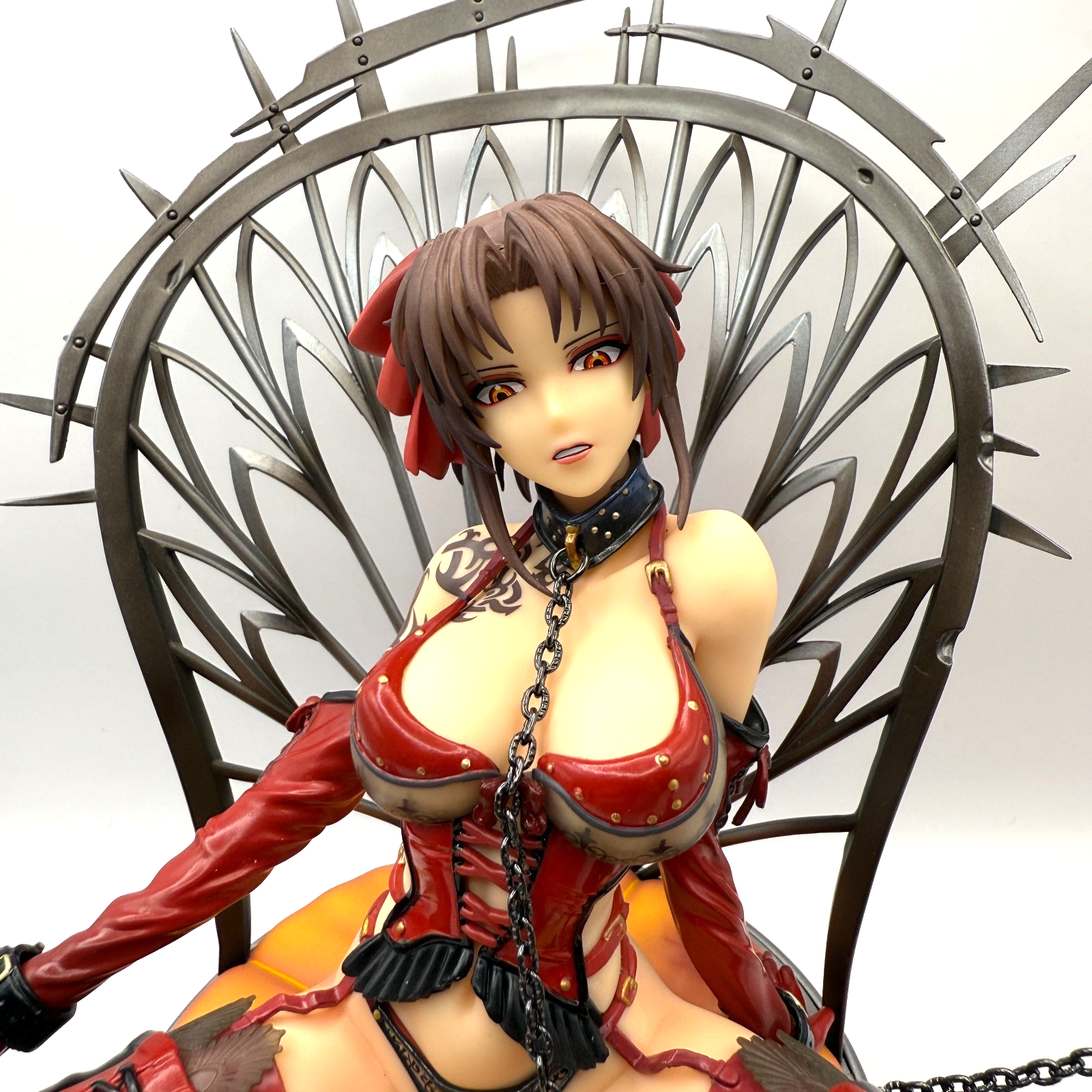 Black Lagoon: Revy Scarlet Queen Ver. figure Medicos Entertainment express4