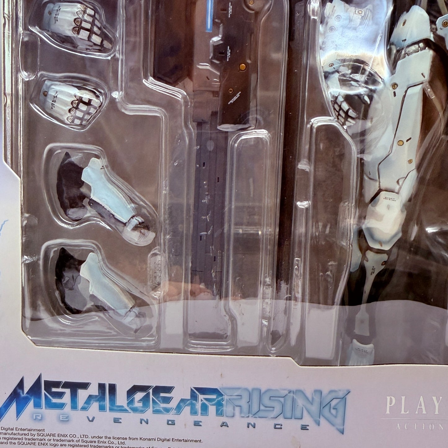 Play Arts Kai Raiden Metal Gear Rising Revengeance Action Figure Square Enix MIS3