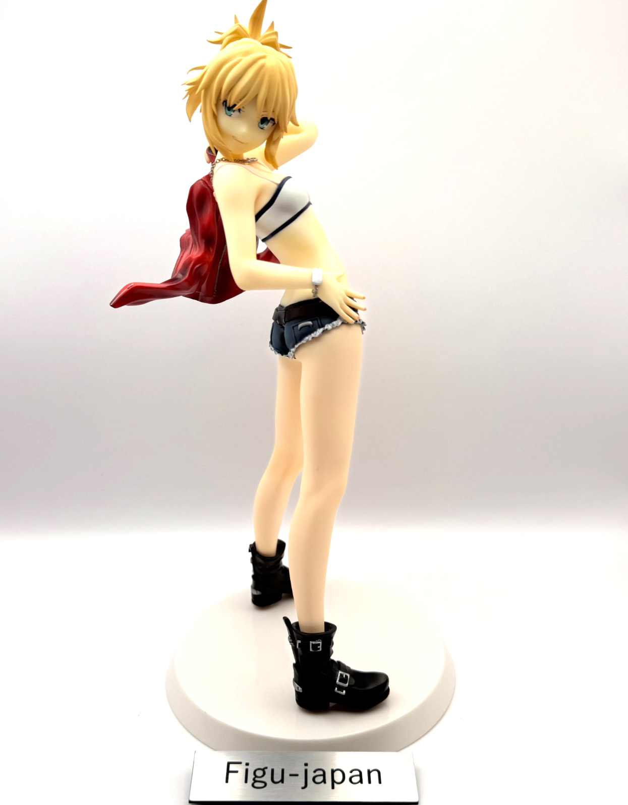 Fate Apocrypha Saber of Red Mordred 1/7 Figure Aquamarine MIB Authentic Japan18