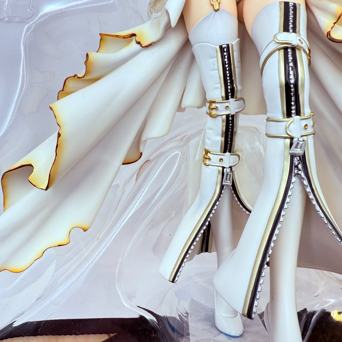 Flare Saber Nero Claudius Bride Fate Grand Order 1/7 Figure Mint Japan FGO15