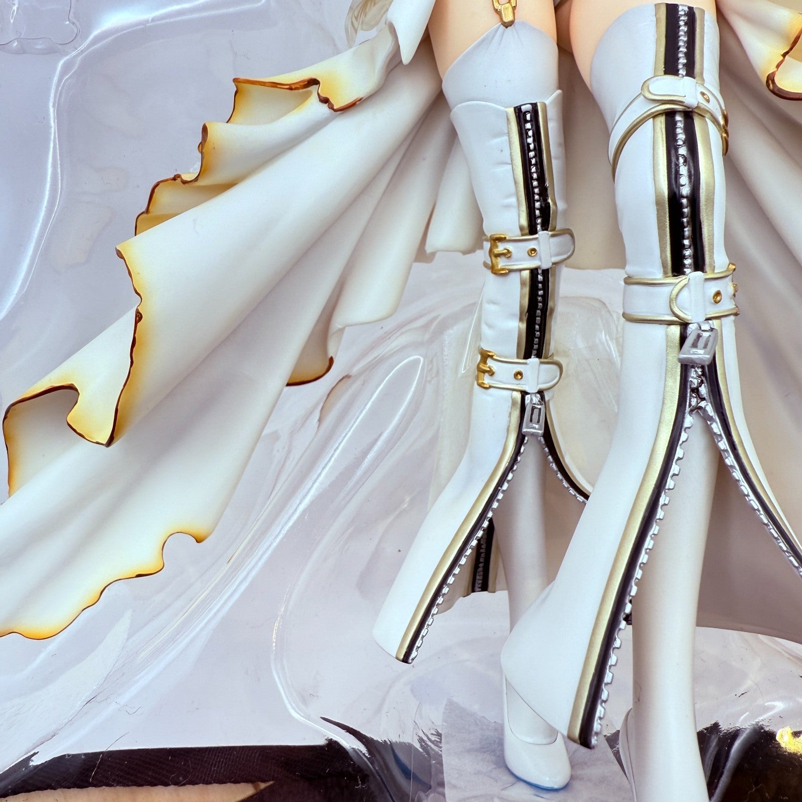 Flare Saber Nero Claudius Bride Fate Grand Order 1/7 Figure Mint Japan FGO15