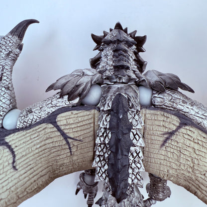 Monster Hunter Revoltech Liolaeus endangered species Action Figure express3