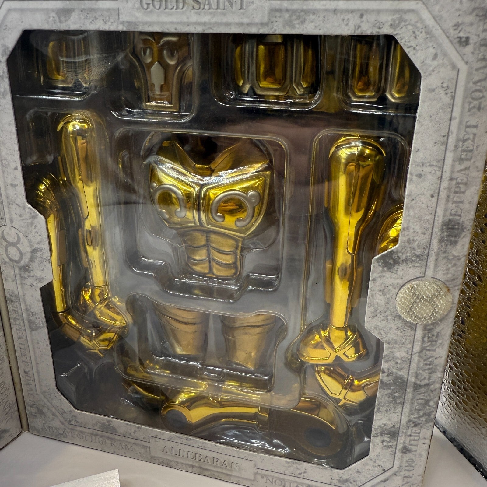 Bandai Saint Cloth Myth Taurus Aldebaran Gold Saint Figure Japan Authentic Mint4