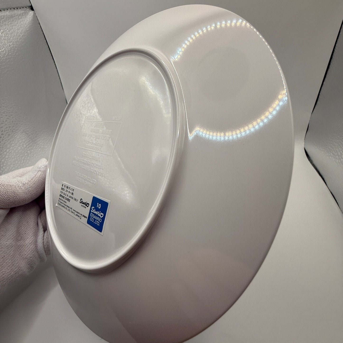 Hatsune miku & Cinnamon roll New prastic Melamine Plate sanrio [express]7