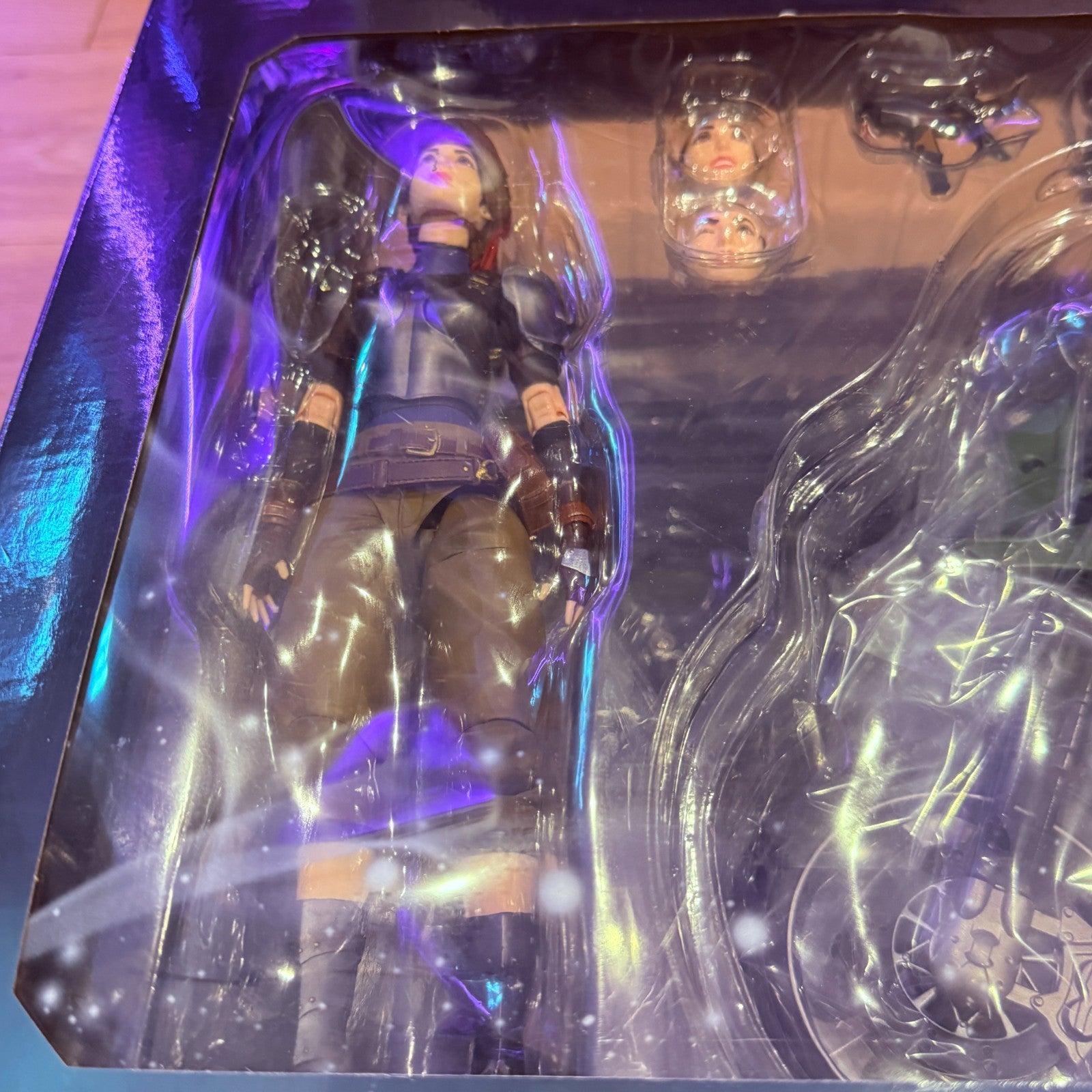 Jessie & Motorcycle Play Arts Kai Final Fantasy VII FF7 Remake Square Enix NIB16