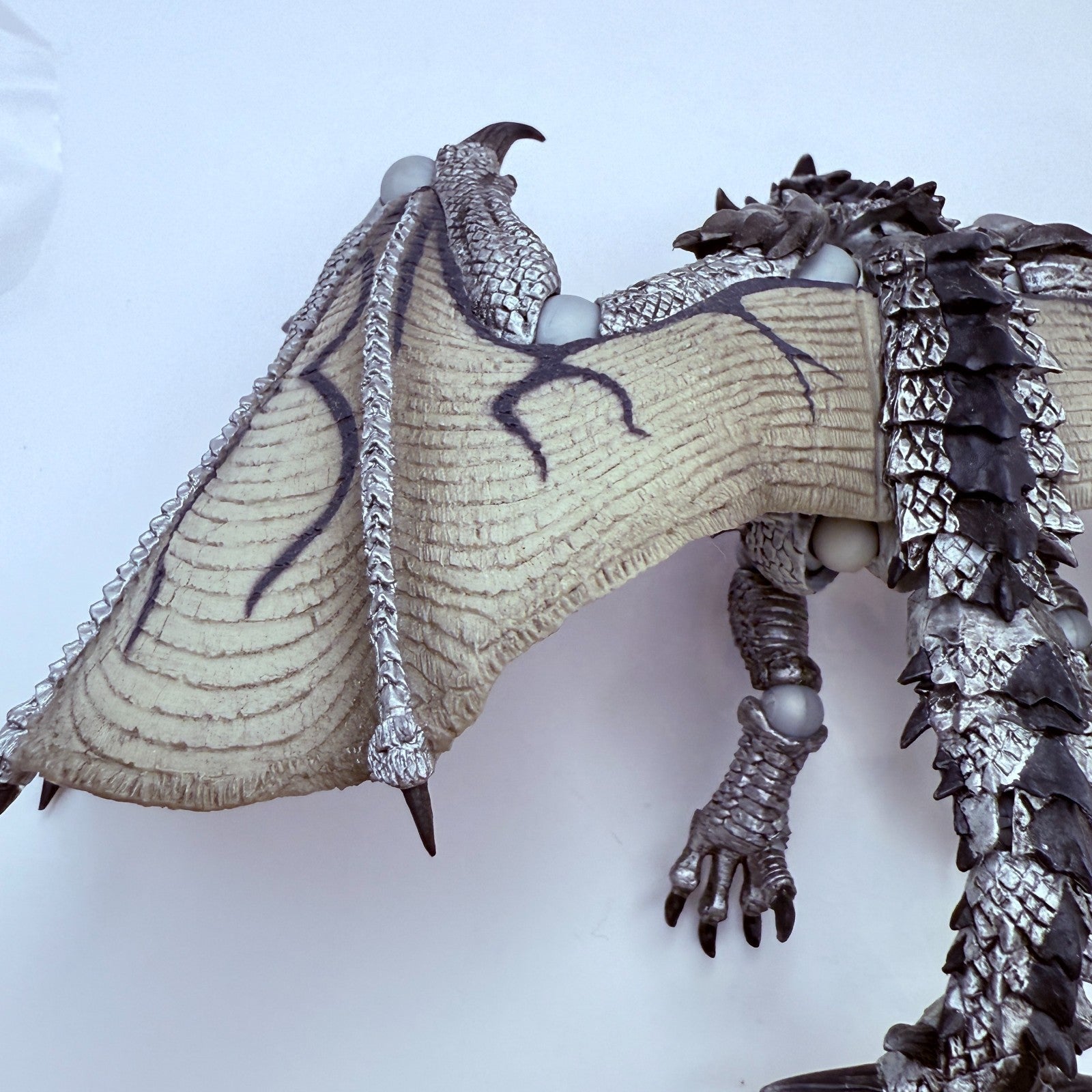 Monster Hunter Revoltech Liolaeus endangered species Action Figure express4