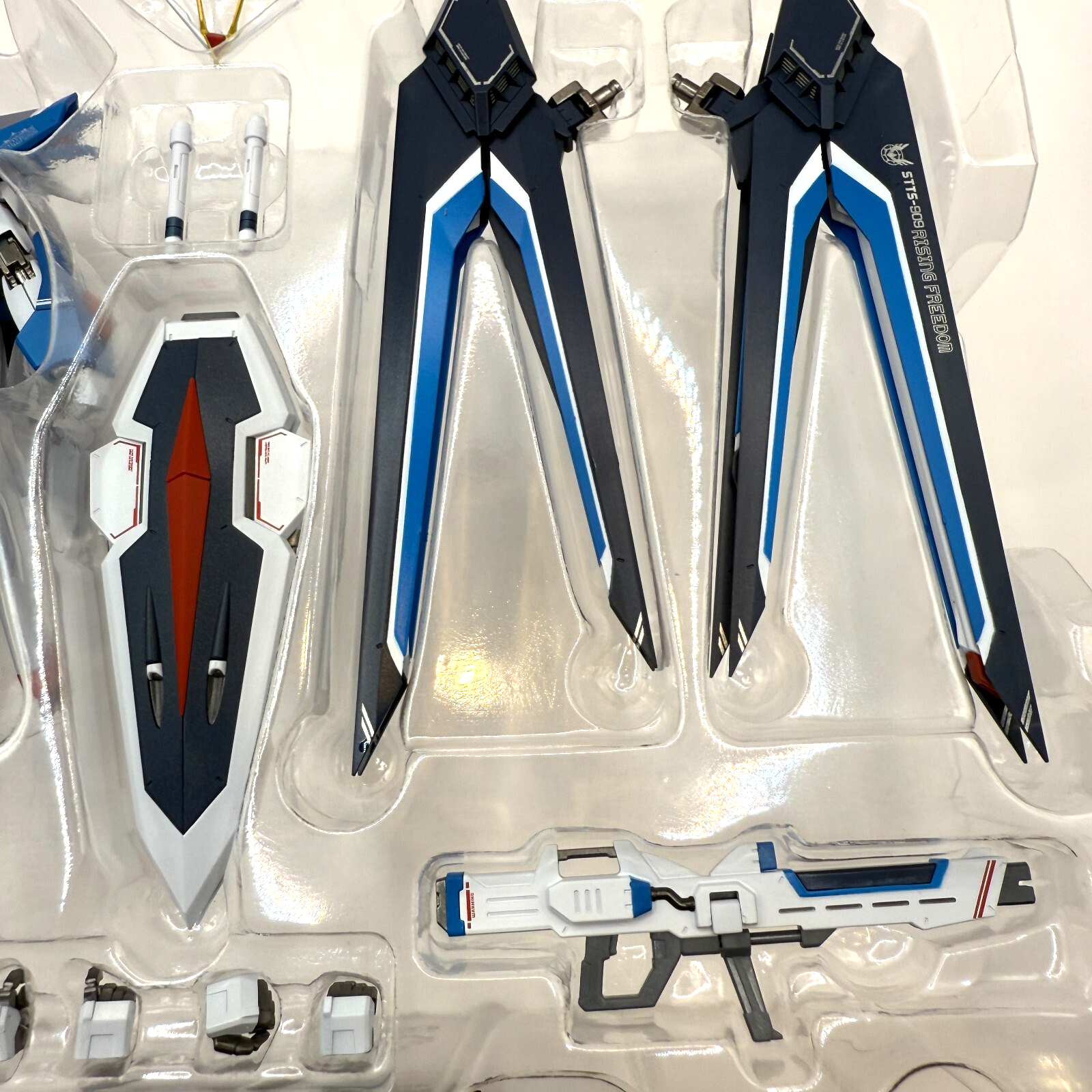 METAL ROBOT Spirits Rising Freedom Gundam SEED FREEDOM Bandai Authentic Figure7