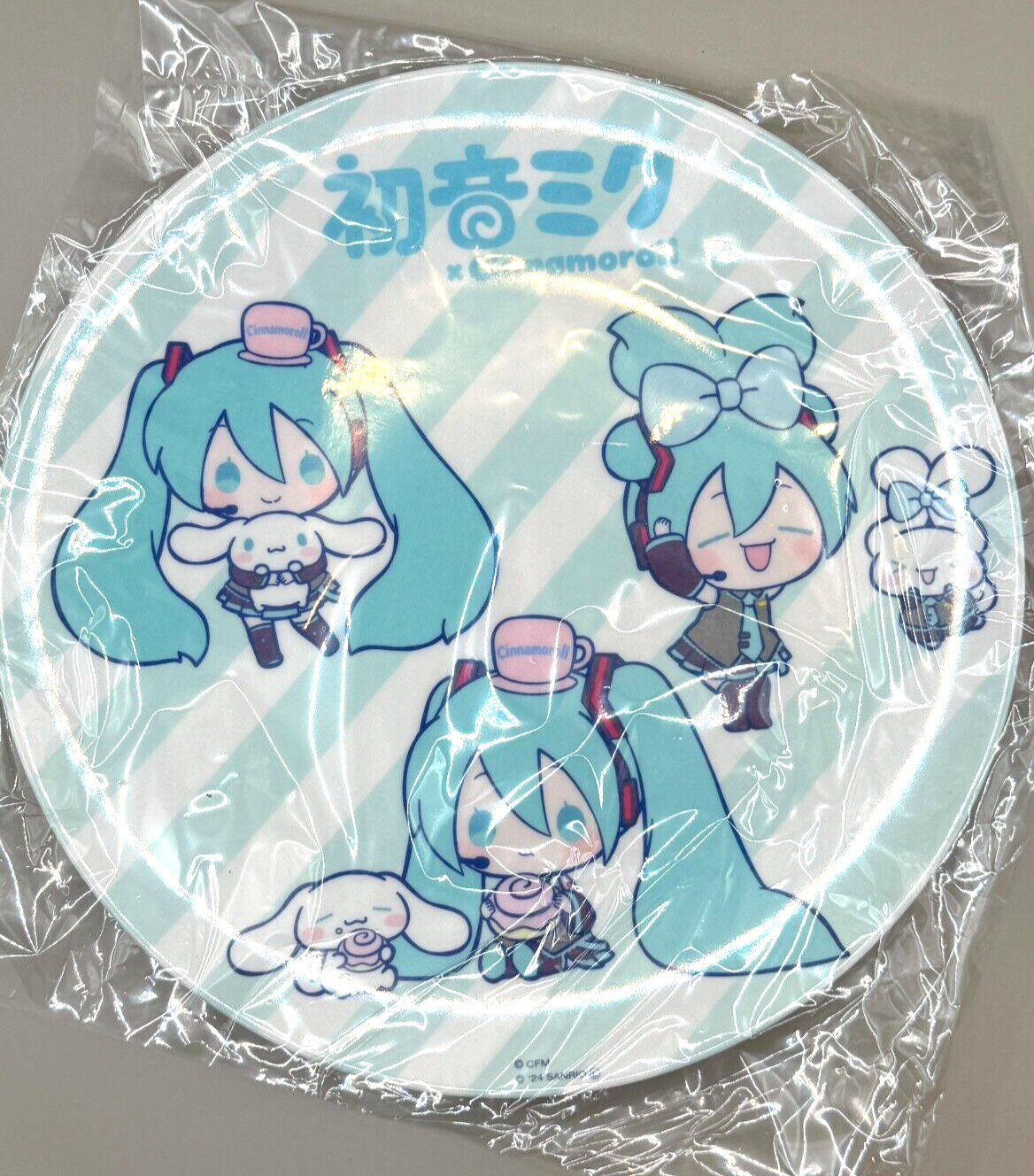 Hatsune miku & Cinnamon roll New prastic Melamine Plate sanrio [express]1