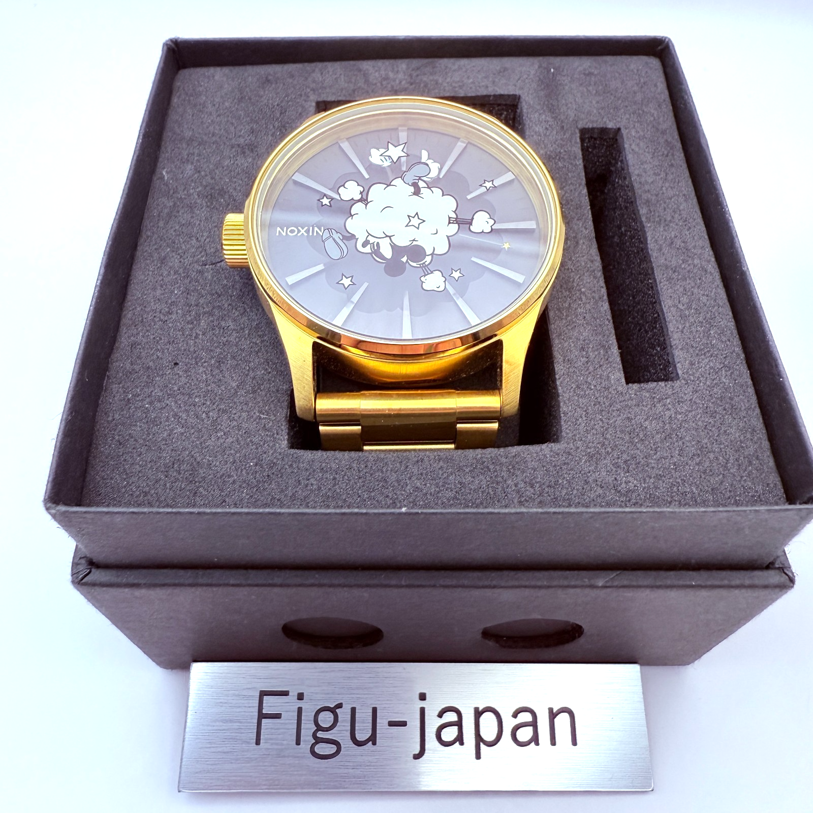 EXCELLENT Nixon Sentry SS Mickey Mouse 90th Anniversary Limited Watch [EXPRESS]0