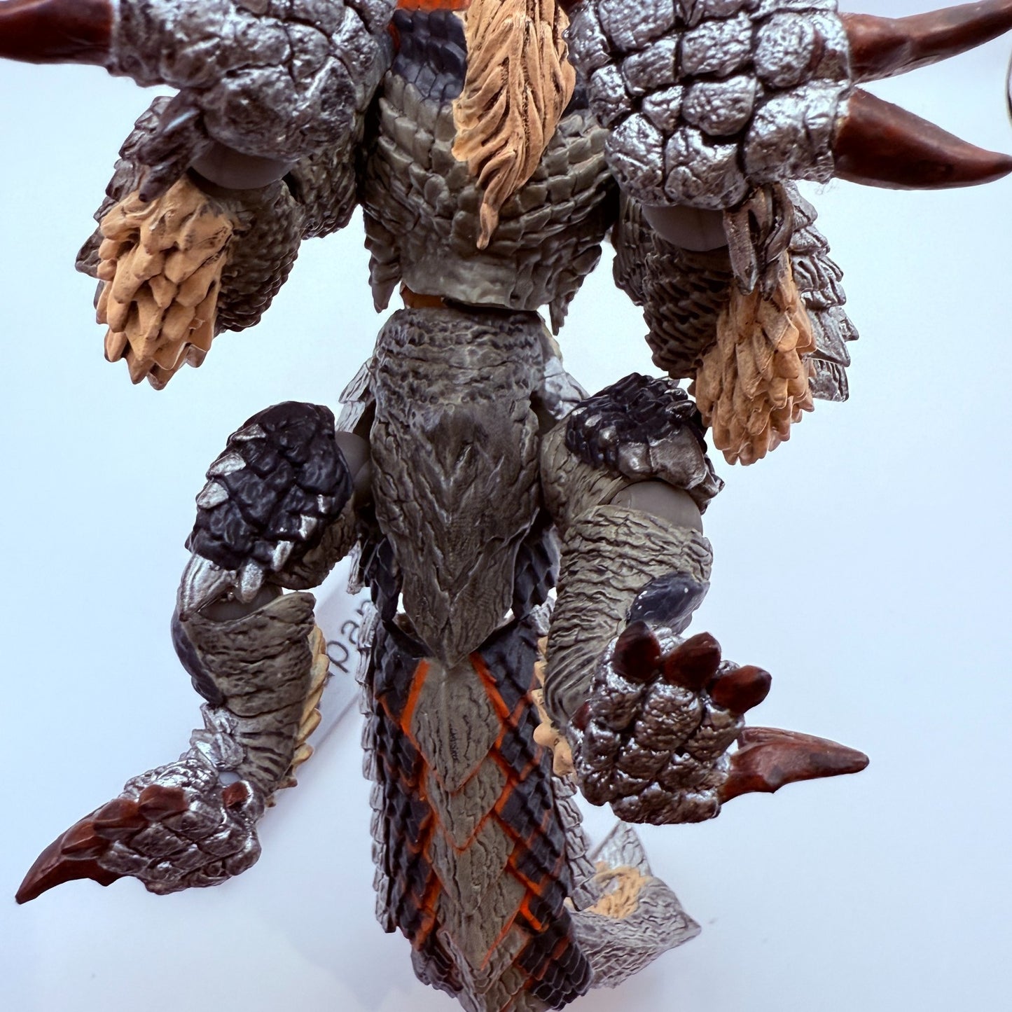 Zinogre Subspecies Revoltech 135 EX Monster Hunter Action Figure Kaiyodo MIB6