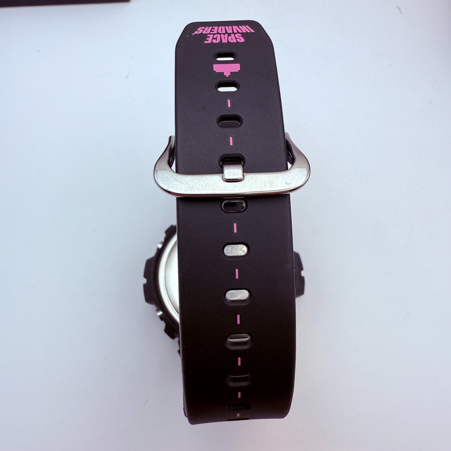 GSHOCK DW6900 SPACE INVADERS Limited Edition Black Pink OMOTESANDO Japan6