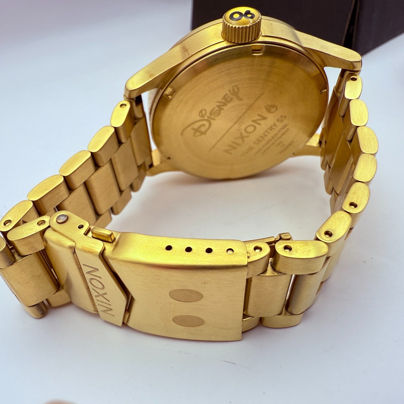 EXCELLENT Nixon Sentry SS Mickey Mouse 90th Anniversary Limited Watch [EXPRESS]7