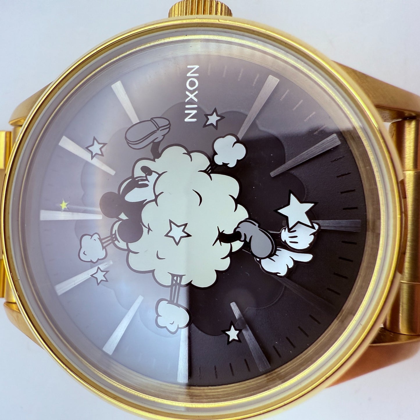 NIXON THE MICKEY MOUSE 90th SENTRY SS Wristwatch Quartz japan [express]9