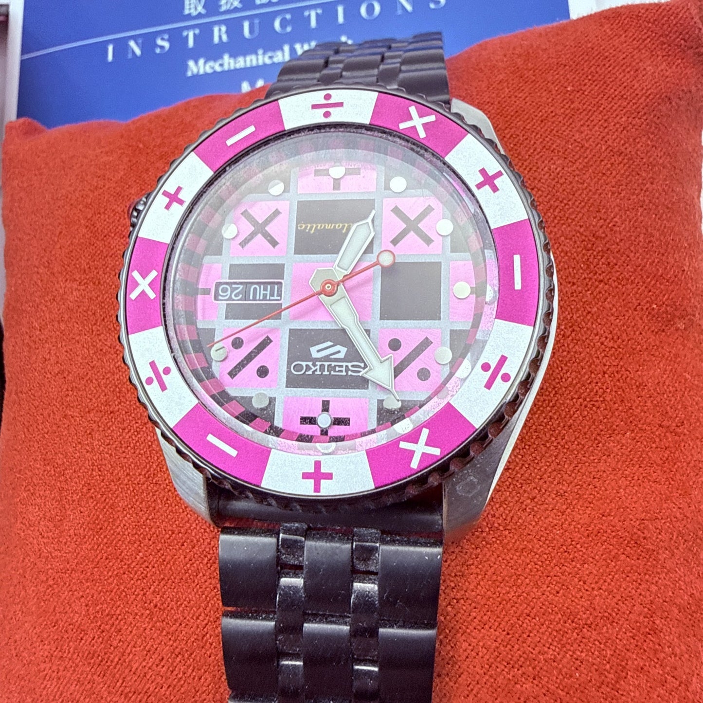 Trish Una SEIKO Watch SBSA033 JoJo Bizarre Adventure Golden Wind Custom Band MIB5