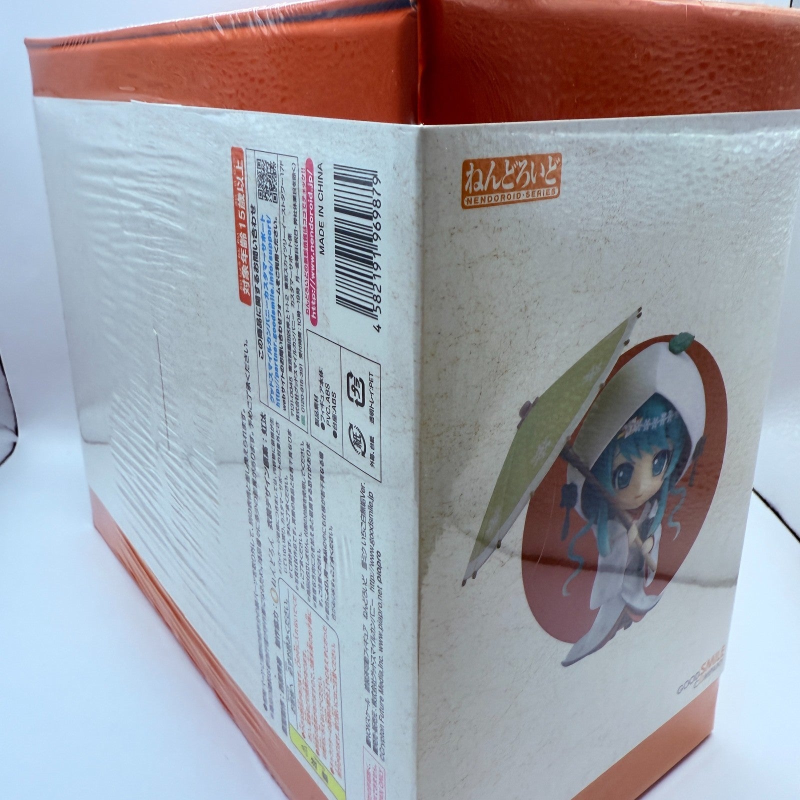 Nendoroid 303 Snow Miku 2013 Strawberry White Kimono Hatsune Miku Figure NEW GSC4