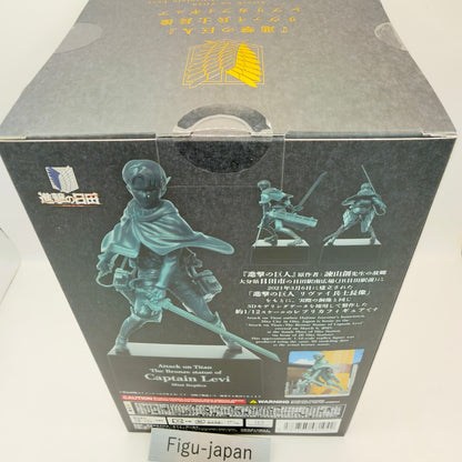 Attack on Titan Levi Ackerman Statue Hita Exclusive Printed Signature Genuine3