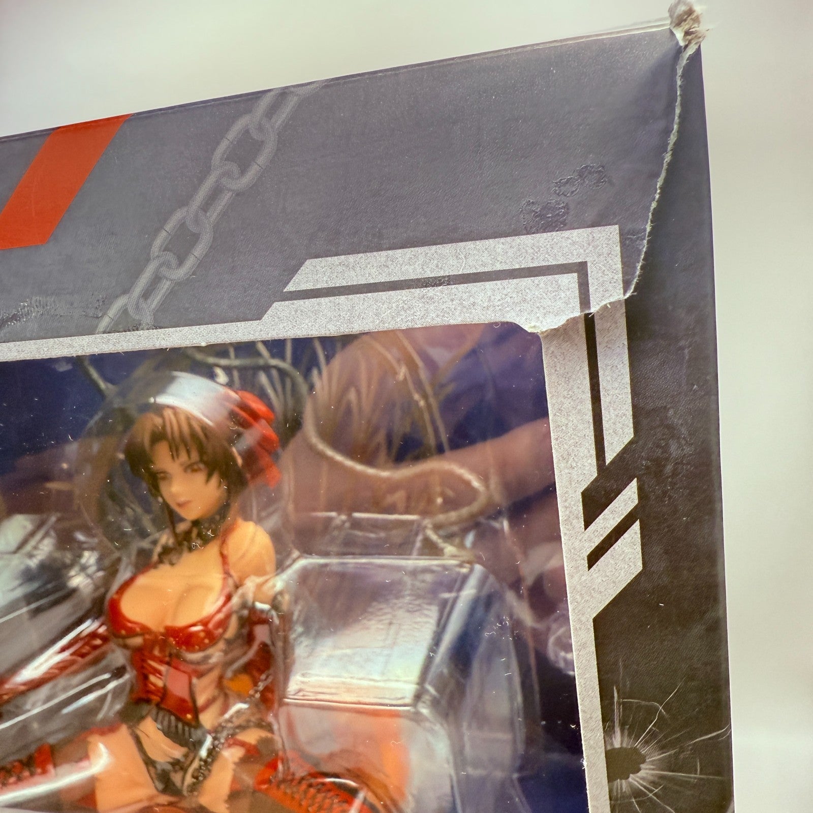 Medicos Black Lagoon Revy Scarlet Queen 1/7 Figure 20th Anniv Box Damaged Japan1
