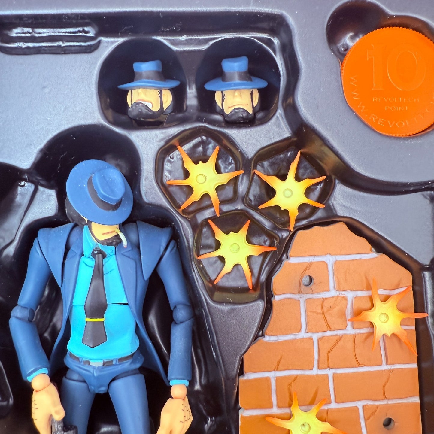 Revoltech 98 Daisuke Jigen ActionFigure Lupin the Third KAIYODO Japan [express]7