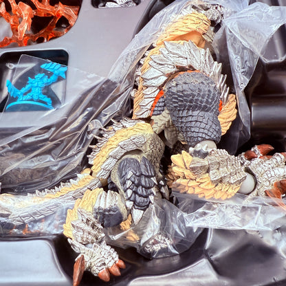 Zinogre Subspecies Revoltech 135 EX Monster Hunter Action Figure Kaiyodo MIB14