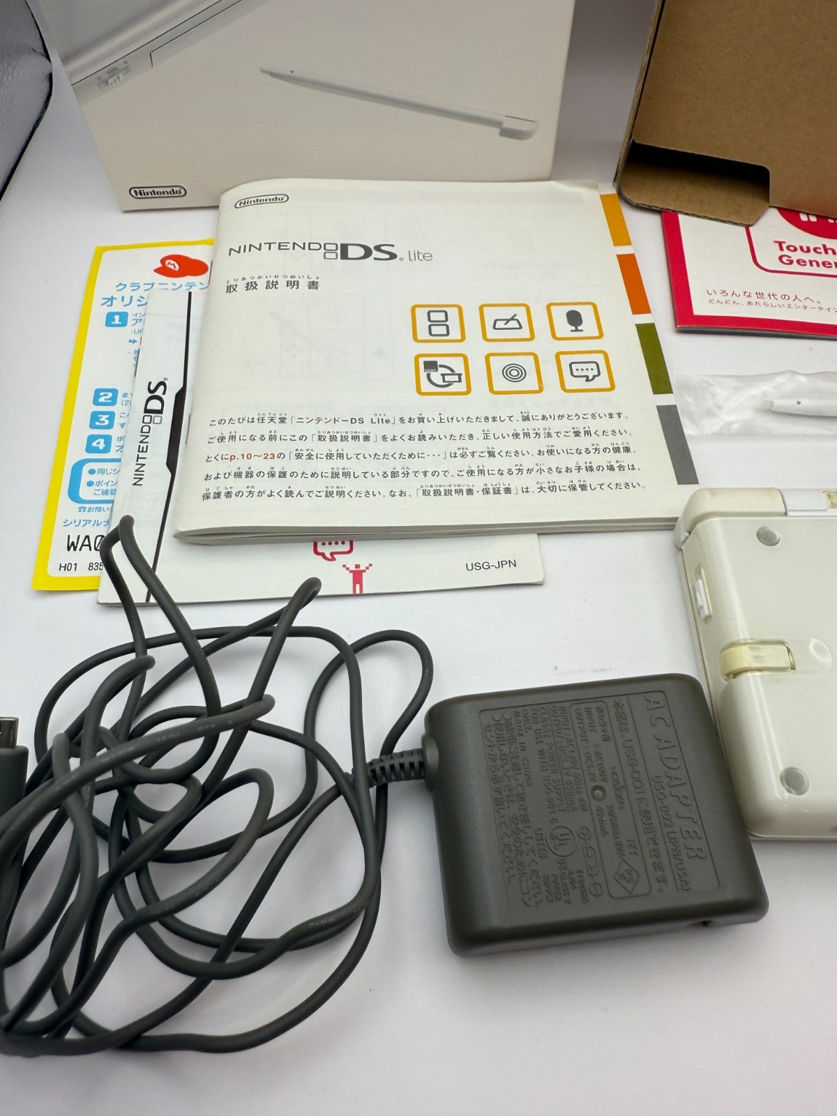 Nintendo DS Lite Console Crystal White Genuine Charger Pen Tested EUC8