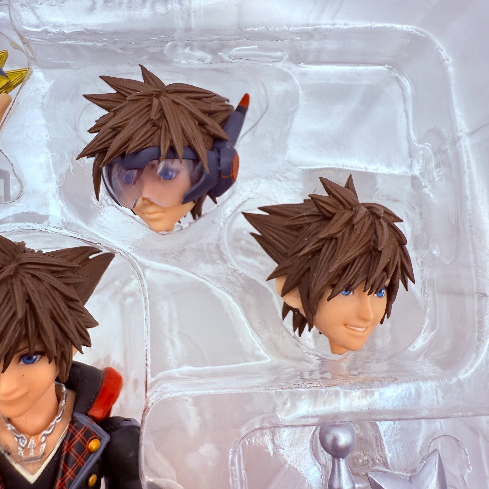 Square Enix Kingdom Hearts III Bring Arts Sora Ver. 2 Action figure  [express]11