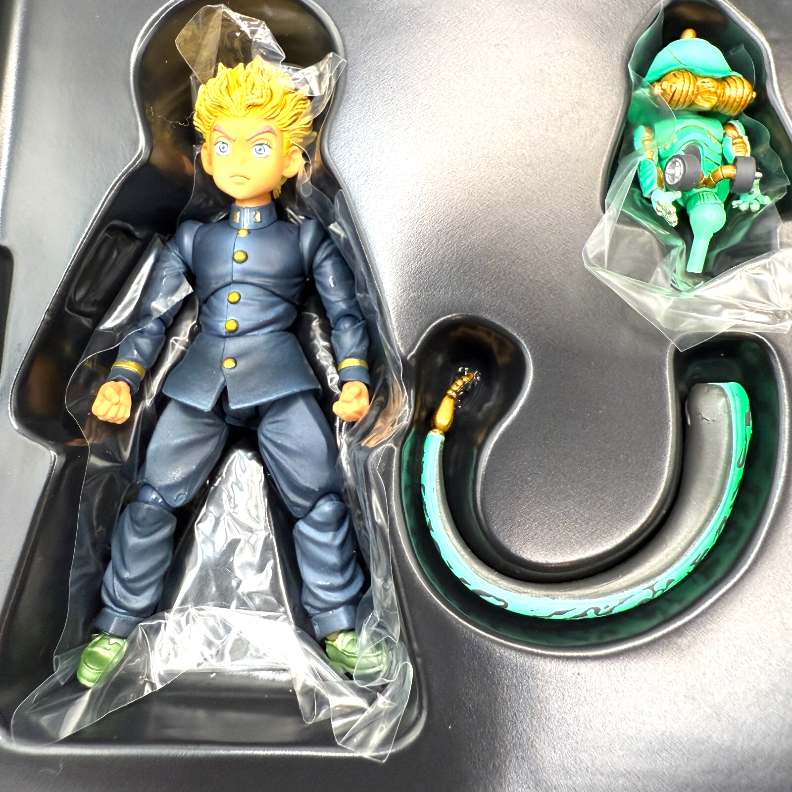JoJo Part 4 Koichi Hirose & Echoes ACT1 ACT2 ACT3 Figure Set SAS Authentic Mint9