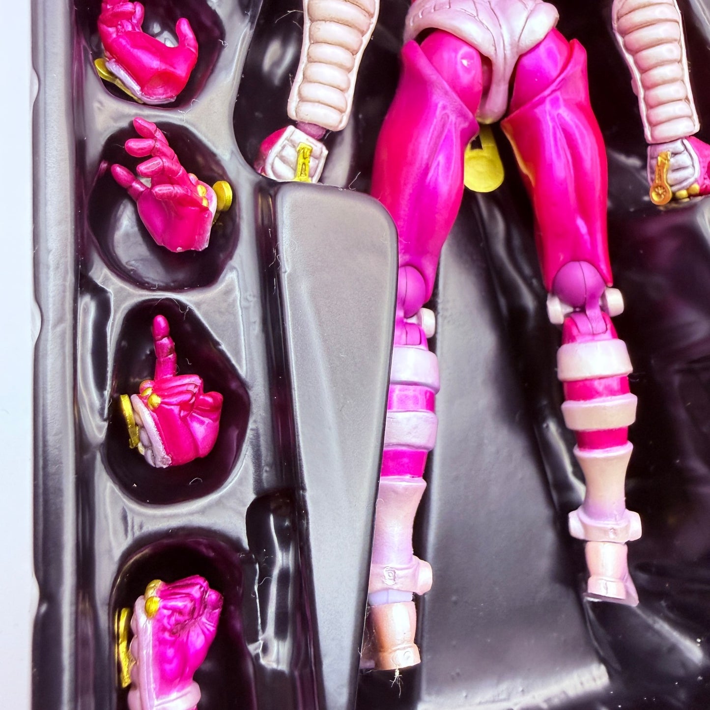 Super Action Statue JoJo's Bizarre Adventure Sticky Fingers Second Figure OOB11