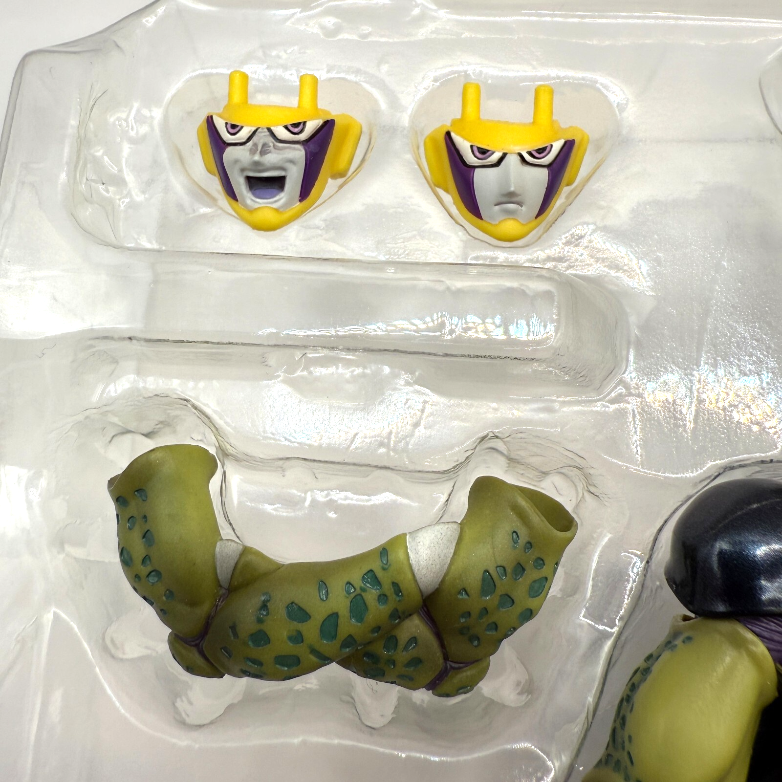 S.H.Figuarts Perfect Cell Bandai Tamashii Nations  Action Figure [express]11