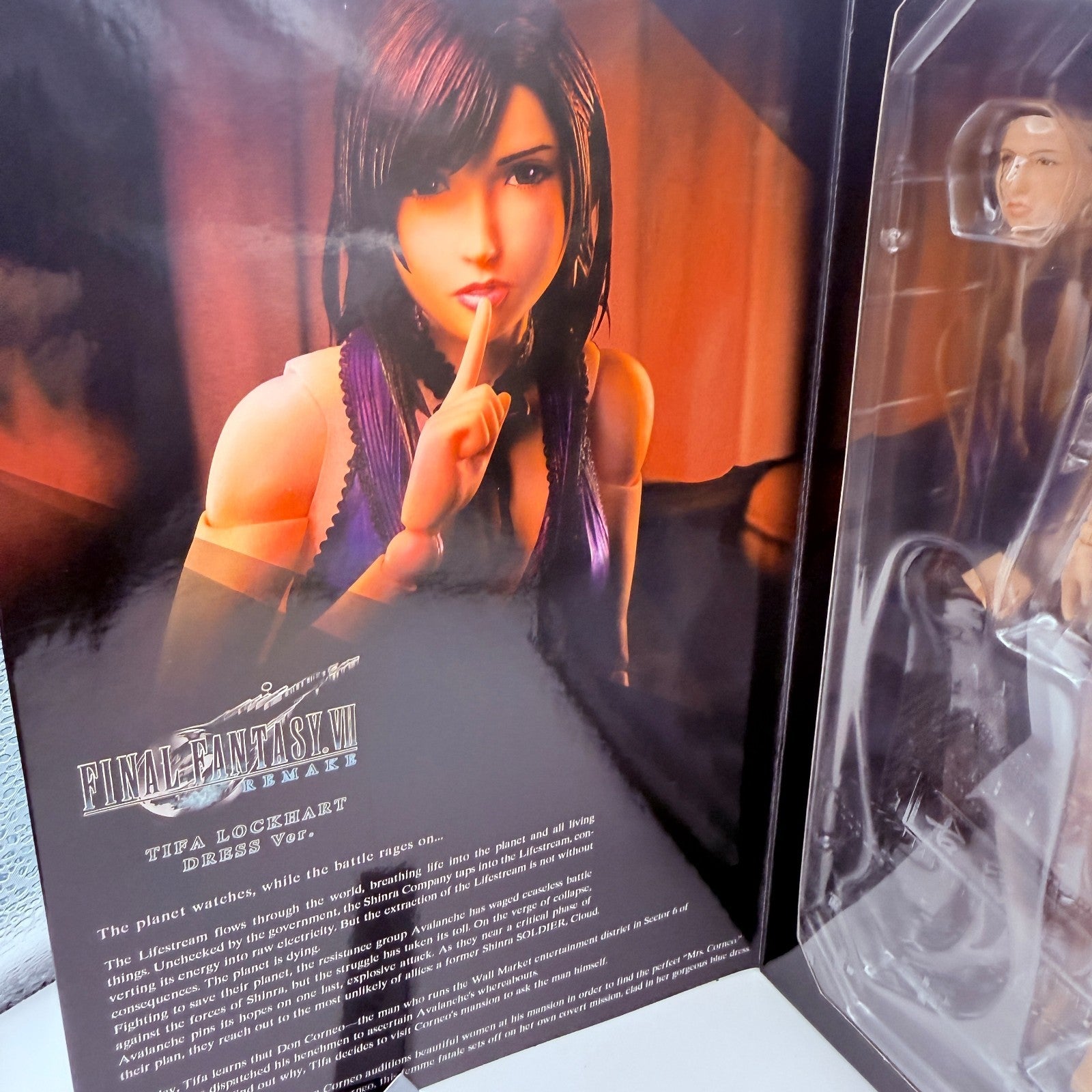 Tifa Lockhart Dress Ver Play Arts Kai Final Fantasy VII Remake Figure FF7 MIB2