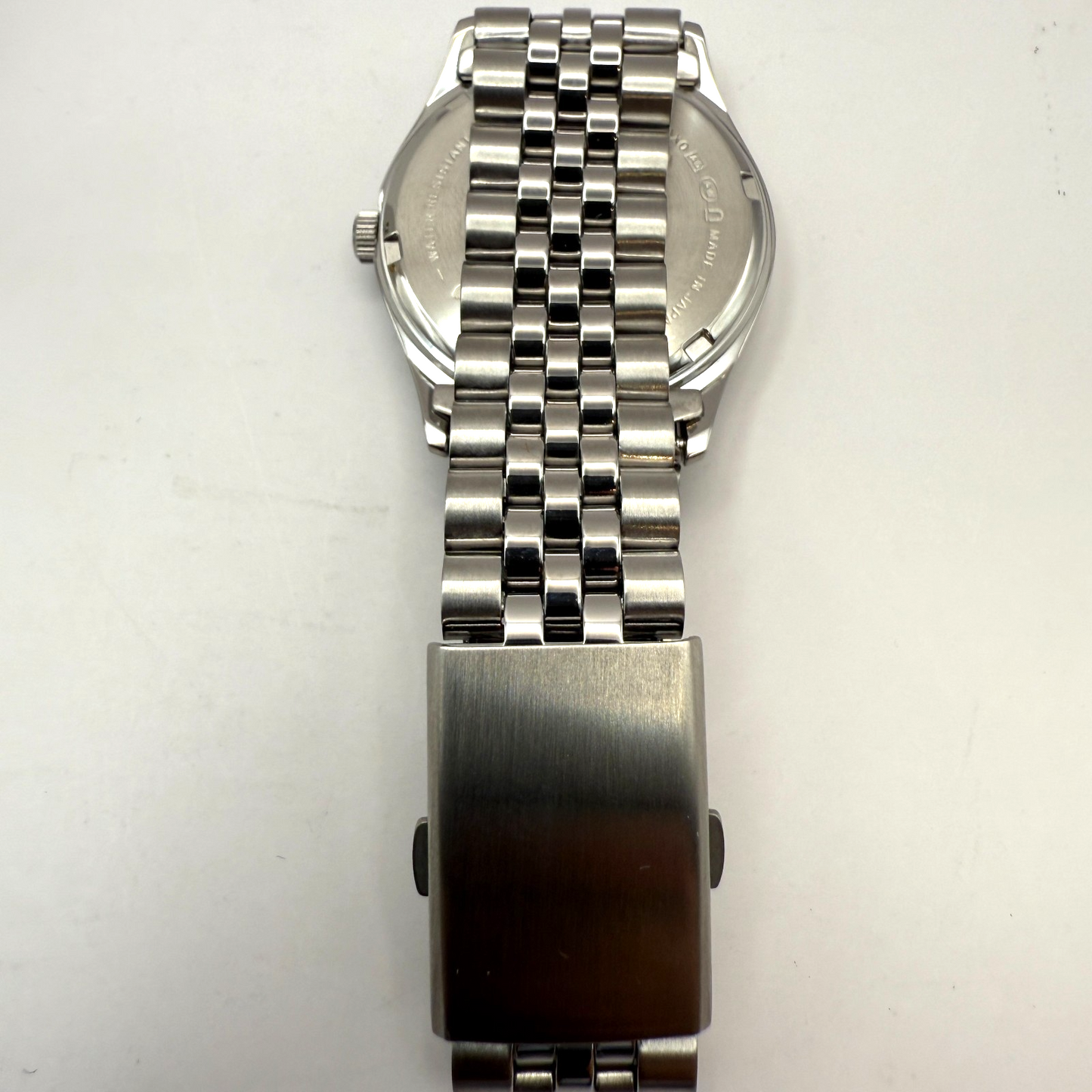 ONE PIECE Tony Tony Chopper wristwatch Memories of Cherry Blossoms Rosé Log8