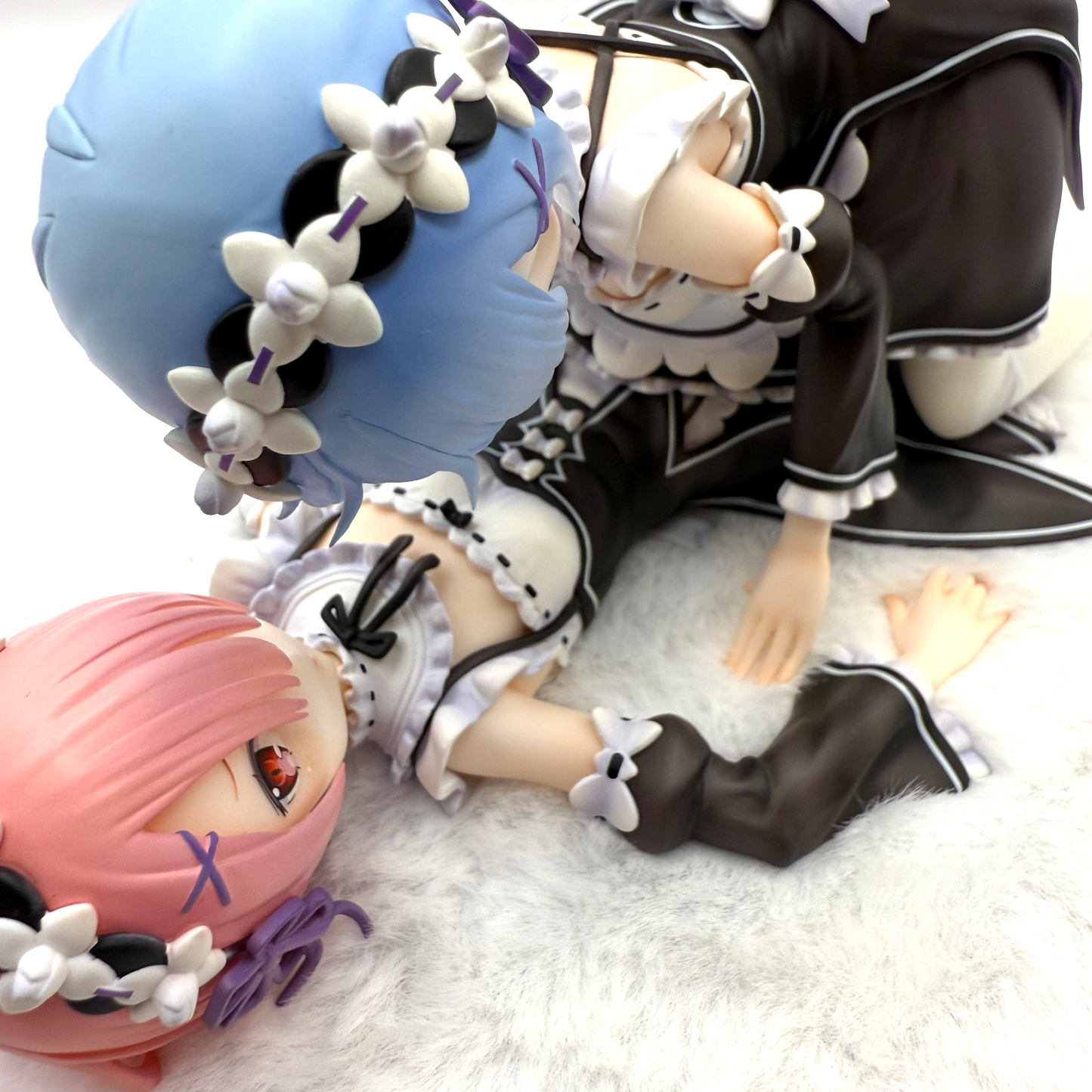 Re:ZERO Starting Life in Another World Ram & Rem 1/7 Figure Set FuRyu Authentic9