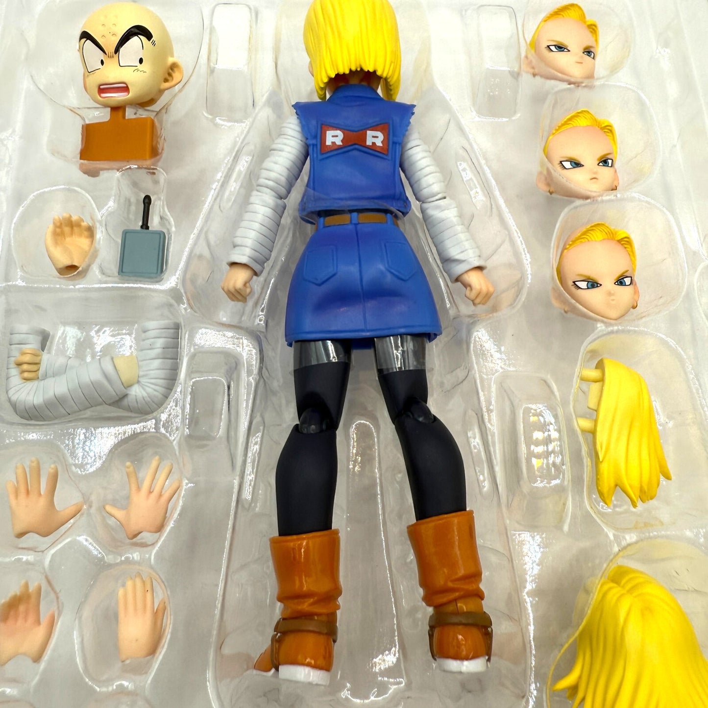 SH Figuarts Dragon Ball Z Android 18 Bandai tamashii nations japan Fedex 
