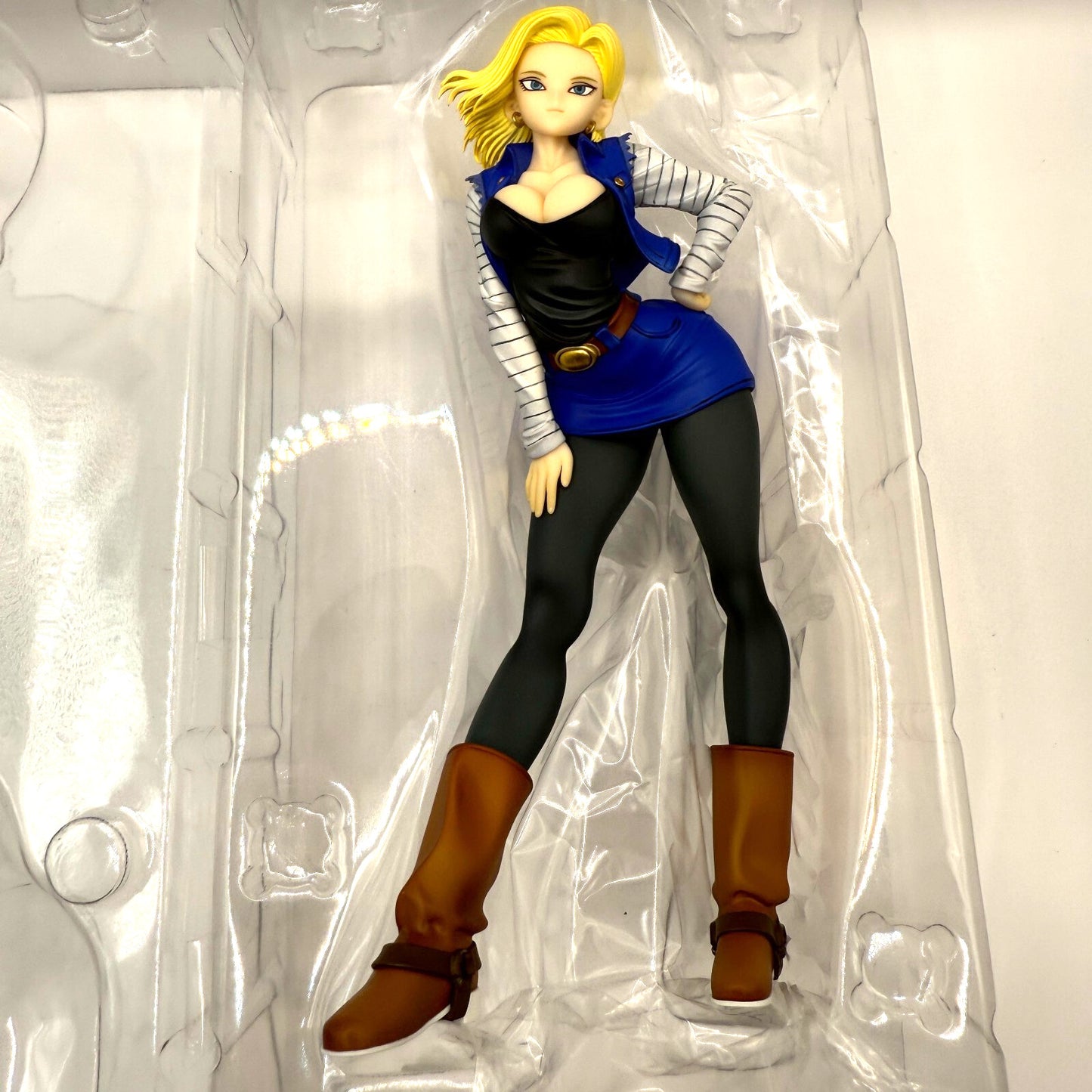 Dragon Ball Gals ANDROID NO.18 Version 1 scale figure AUTHENTIC MegaHouse 
