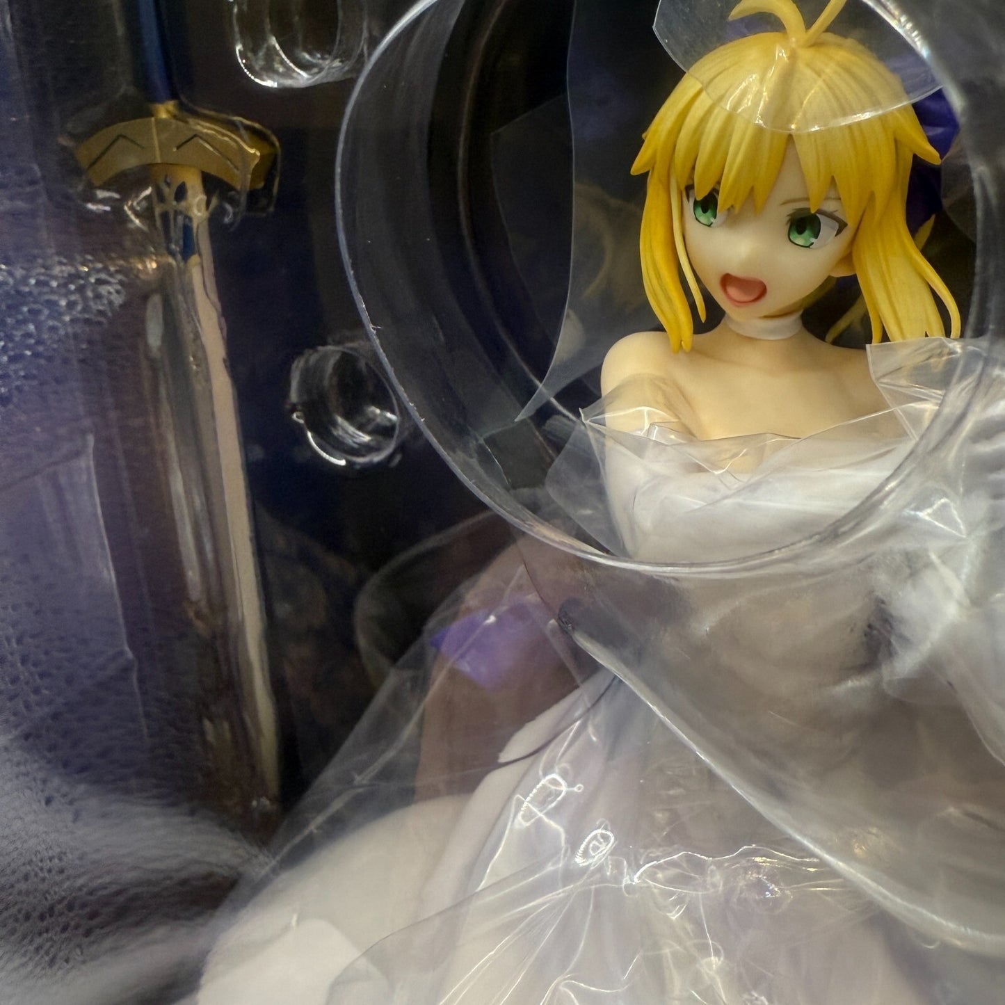 BellFine Fate Stay Night Saber White Dress Renewal Version 1/8 Figure FEDEX 