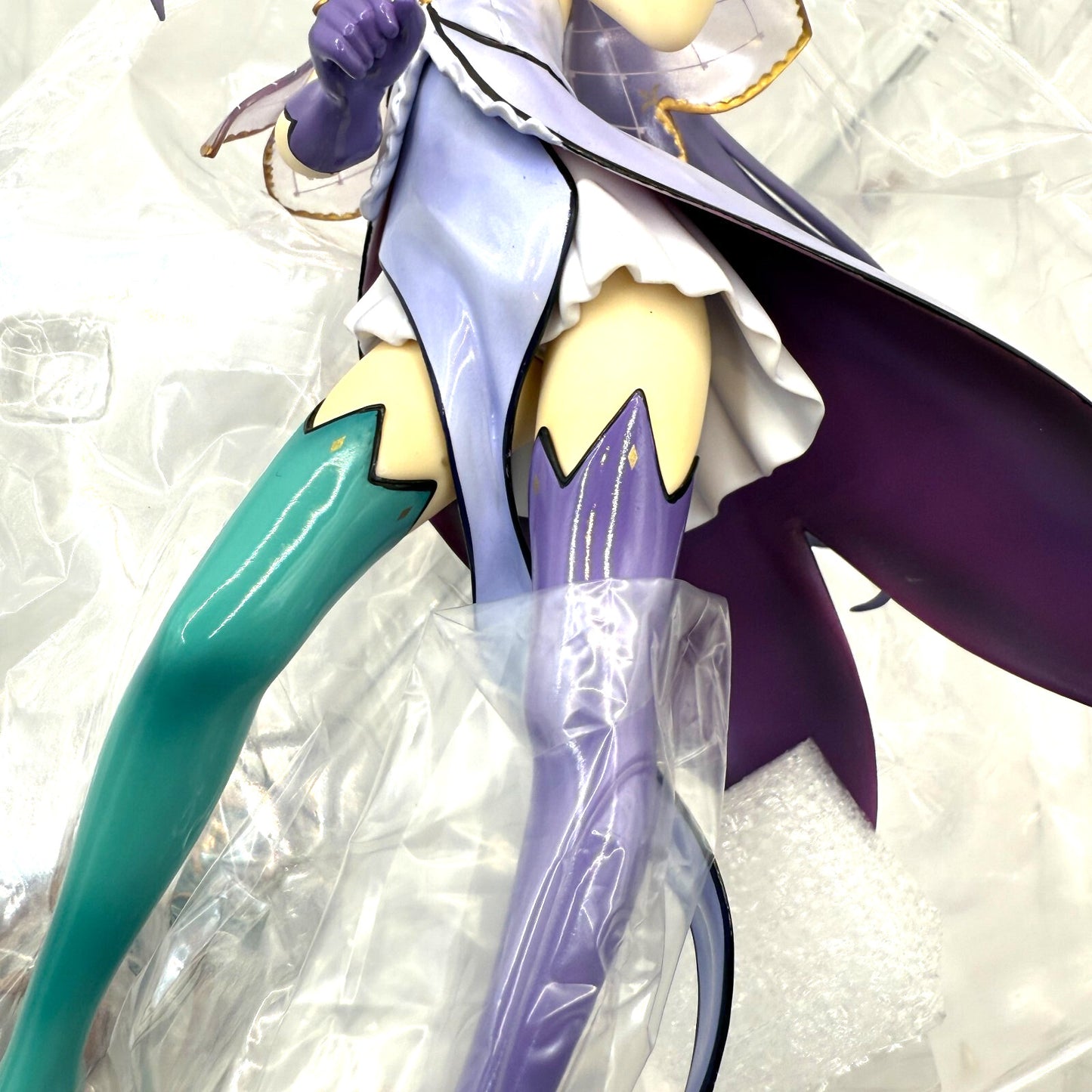 Fate/Grand Order Caster/Media Lily 1/7 figure FGO Fedex used 