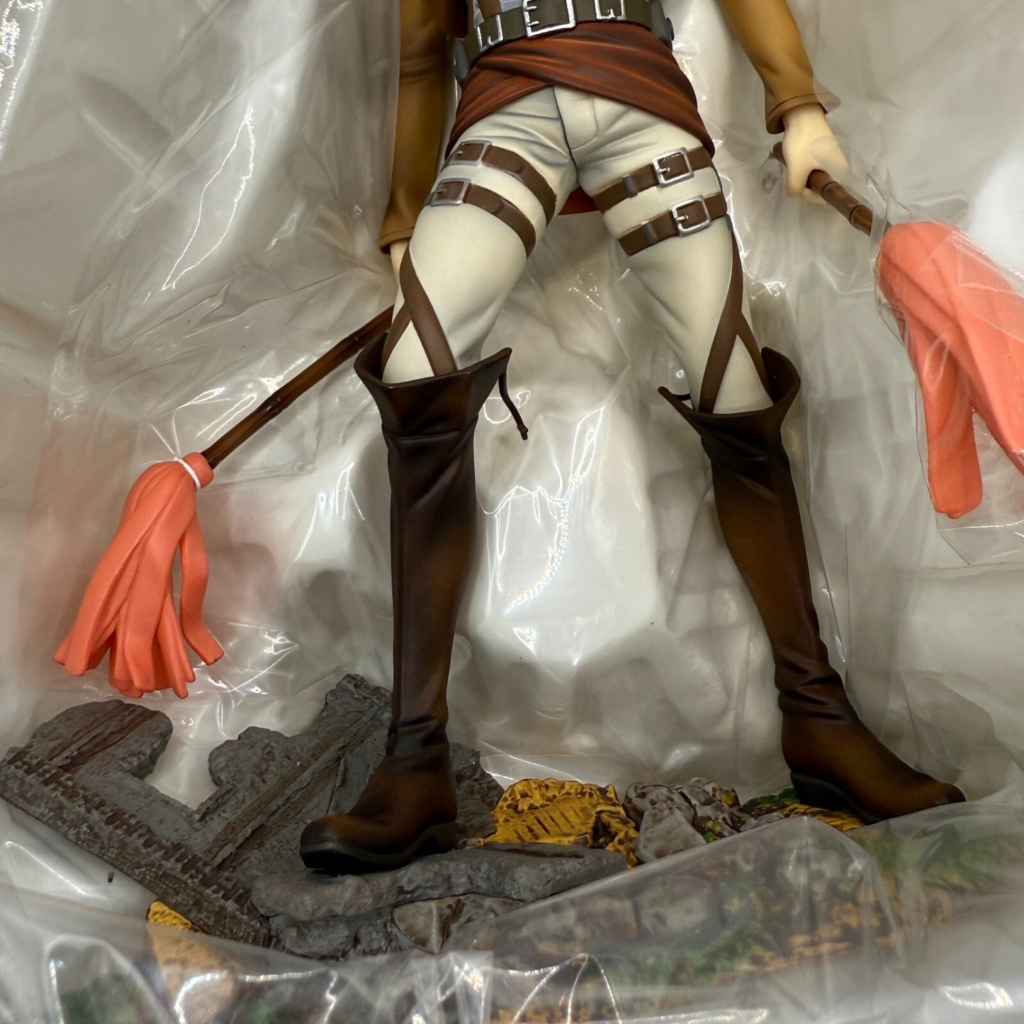 Attack on Titan Revi Brave Act cleaning ver 1/8 figure union cleative 