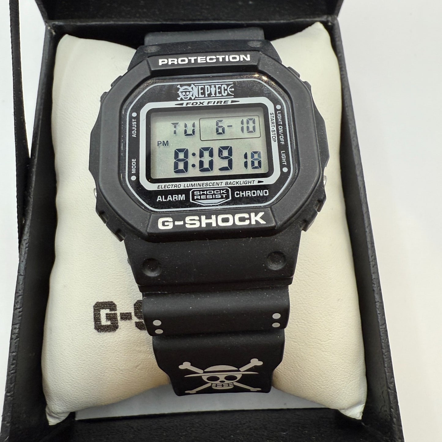 CASIO ONE PIECE x G-SHOCK Collaboration Mugiwara Pirates model black color 